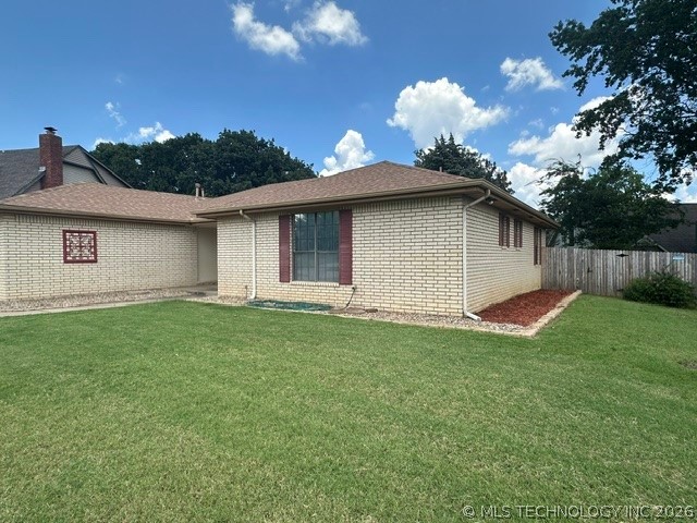 6365 S 85th East Avenue Property Photo 2