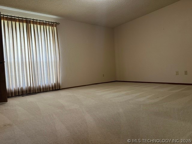 6365 S 85th East Avenue Property Photo 19
