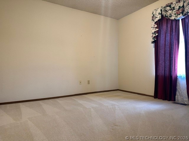 6365 S 85th East Avenue Property Photo 24