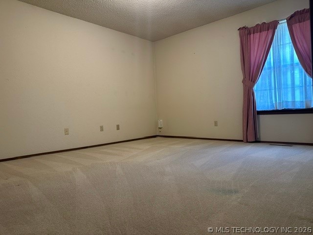 6365 S 85th East Avenue Property Photo 26