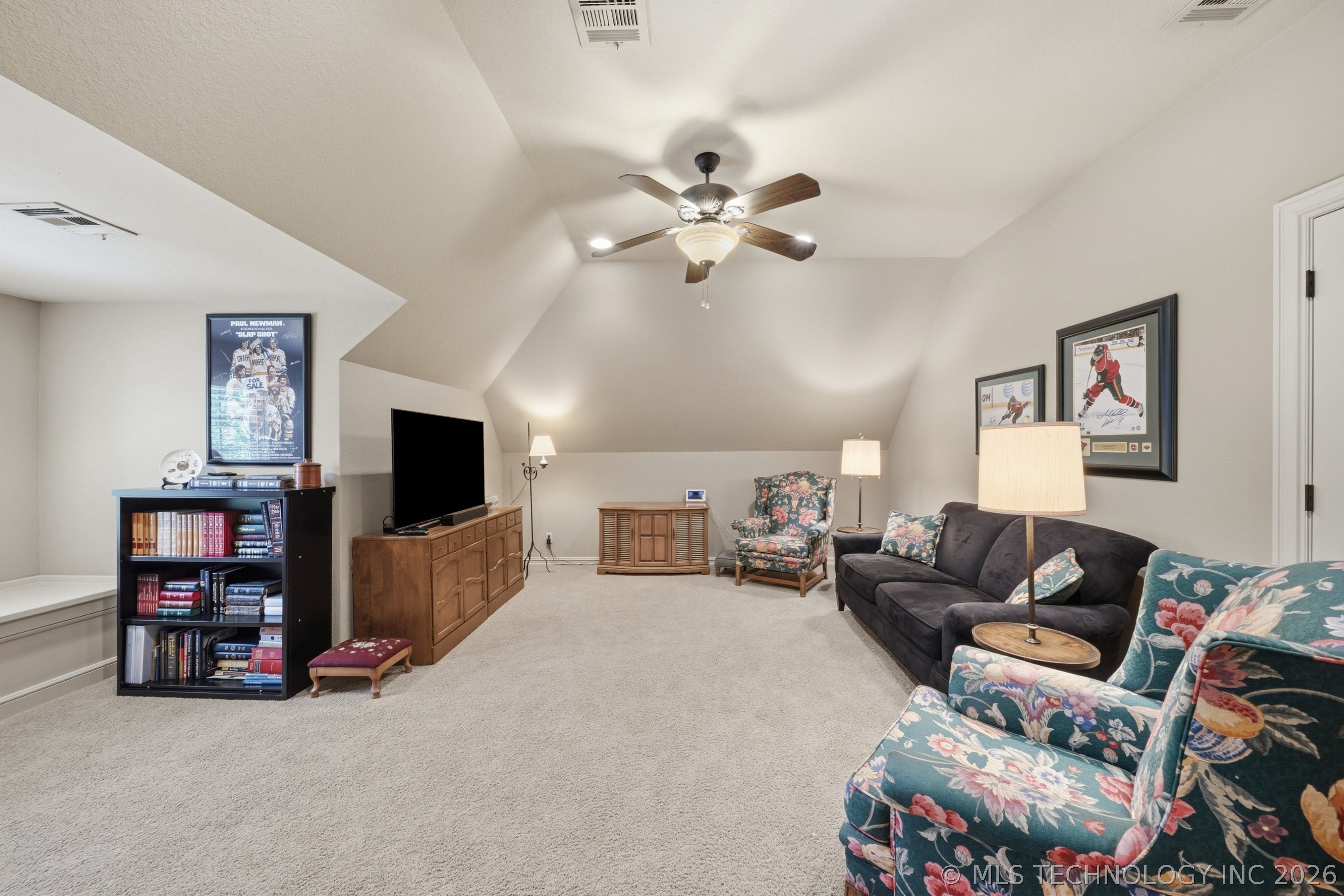 12218 S Ash Avenue S Property Photo 23
