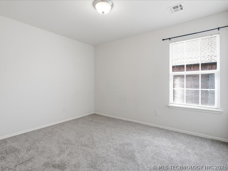 11613 E 105th Street N Property Photo 26