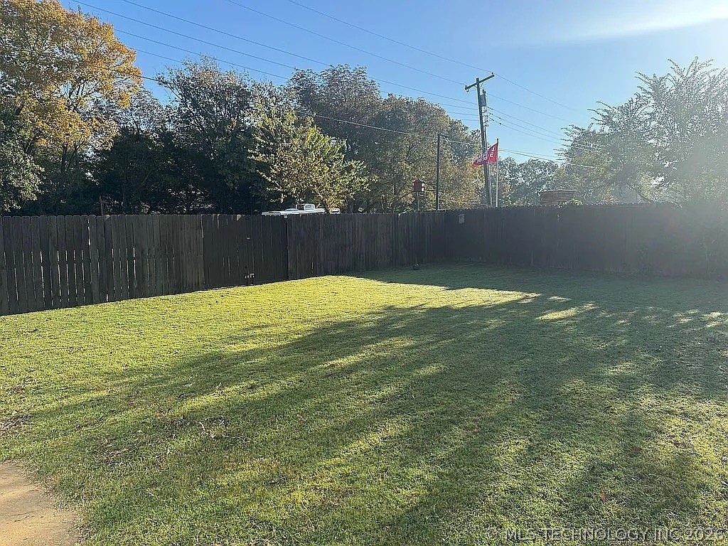 124 N Sunset Drive Property Photo 16