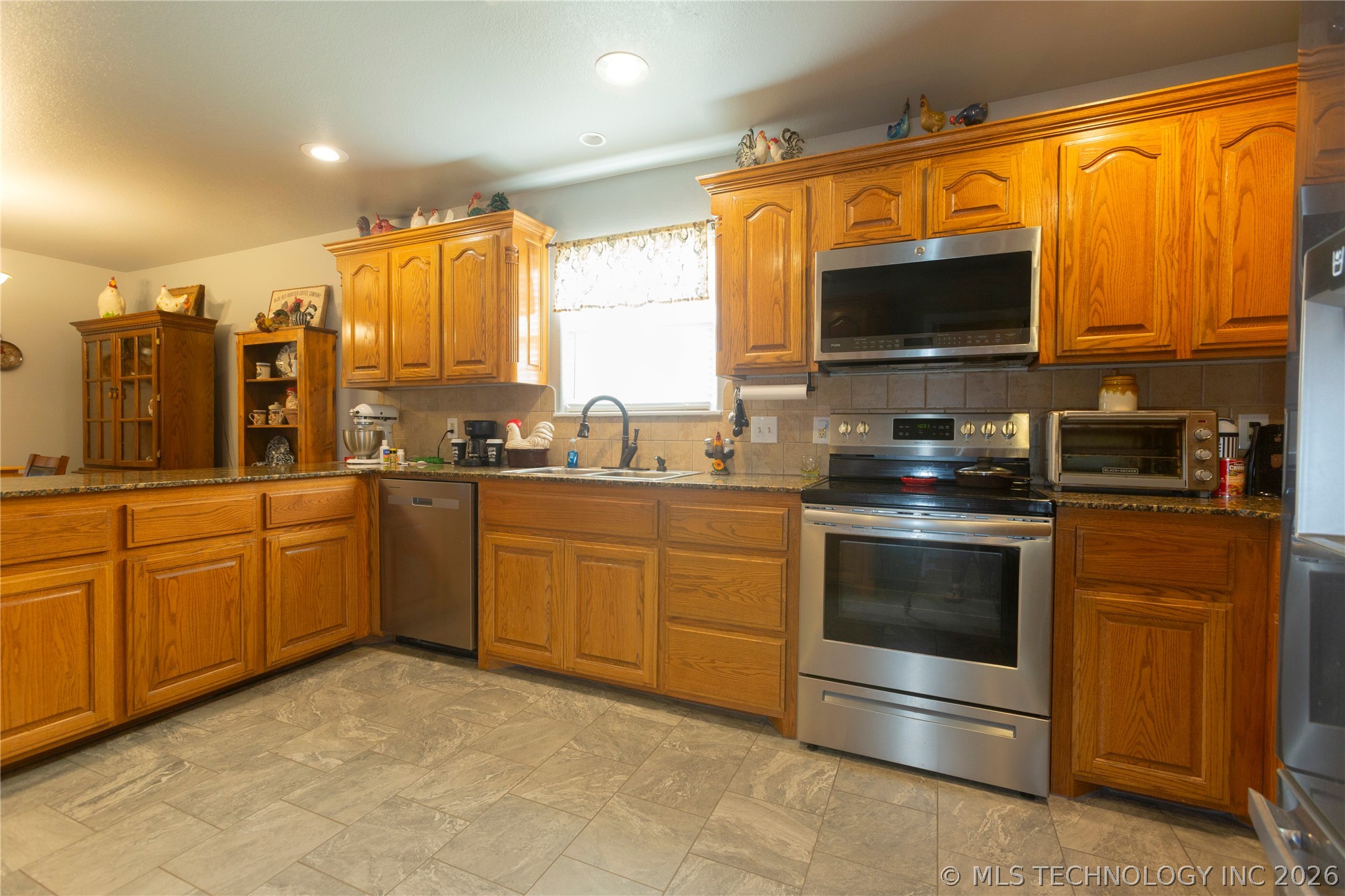 1400 Sweetgum Place Property Photo 11