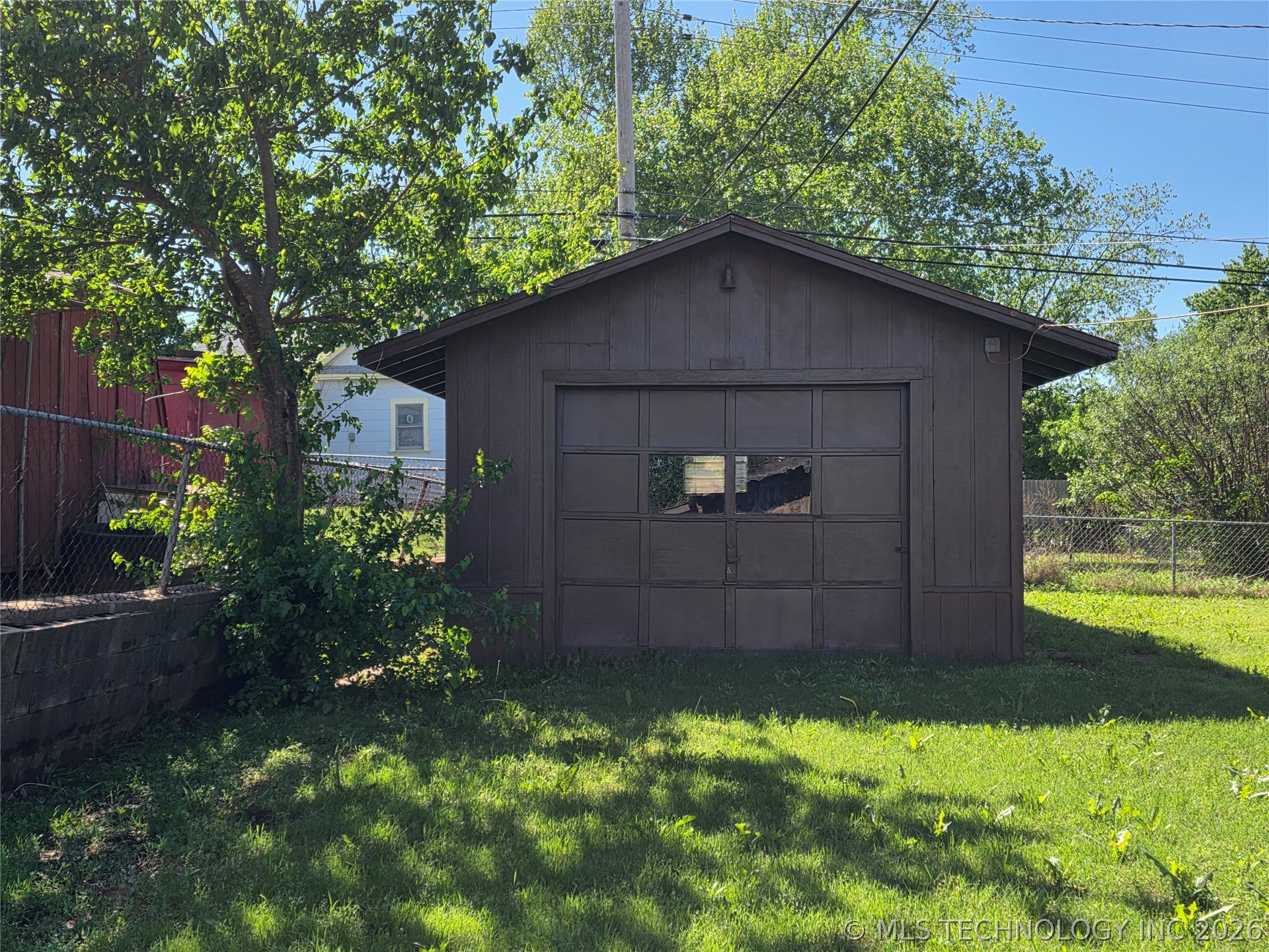 1102 N Park Property Photo 17