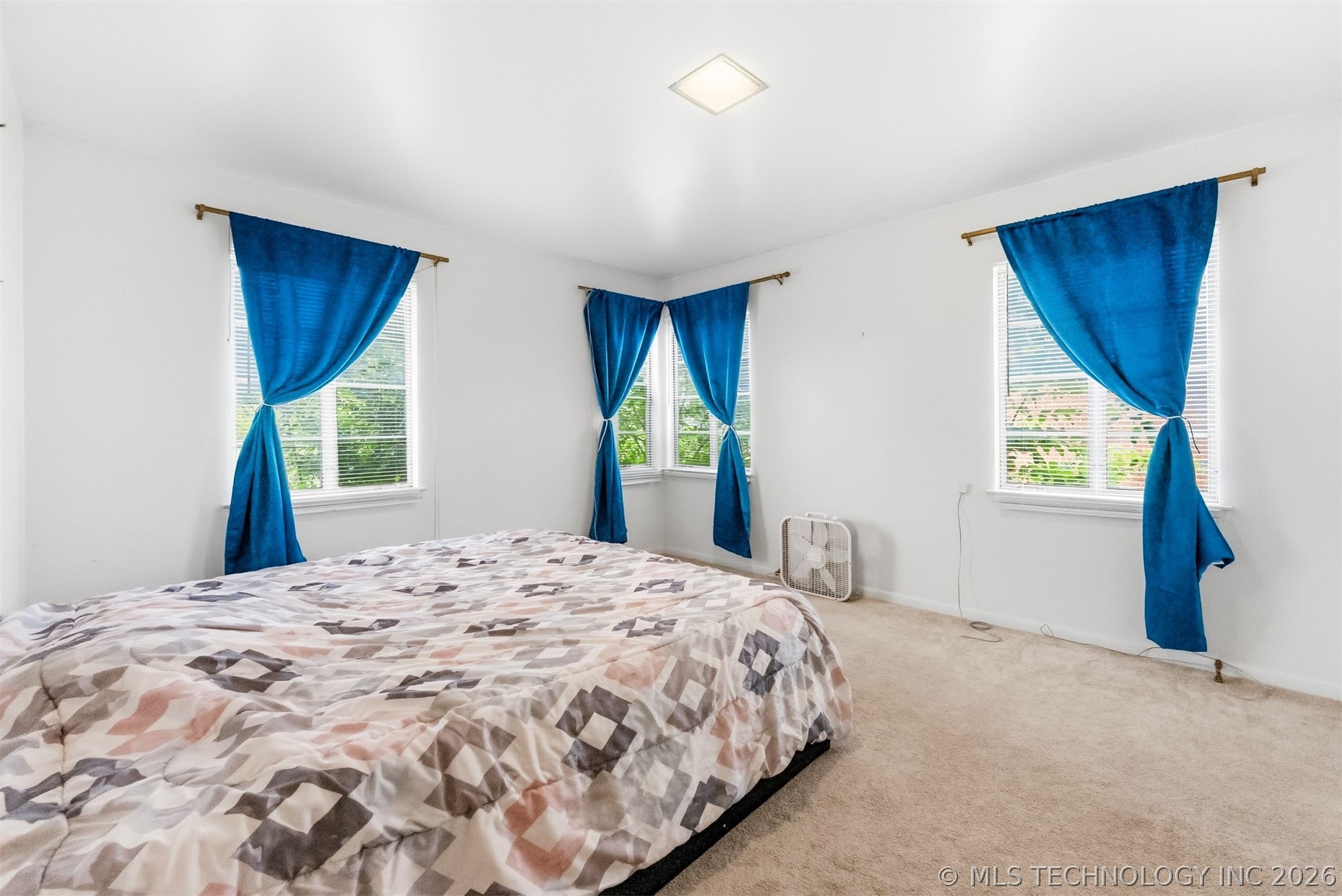 225 Se Rockwood Avenue Property Photo 18