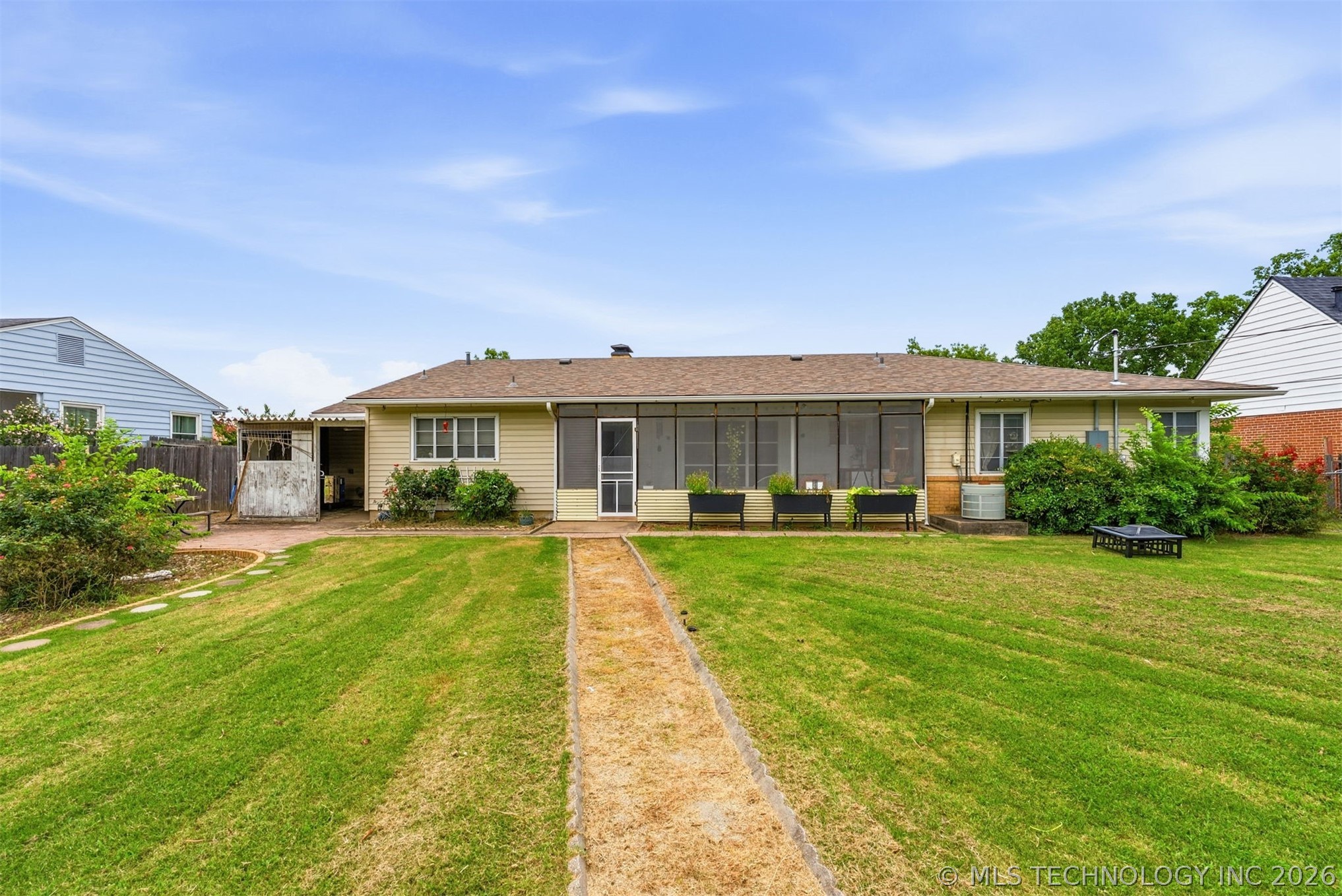 225 Se Rockwood Avenue Property Photo 36
