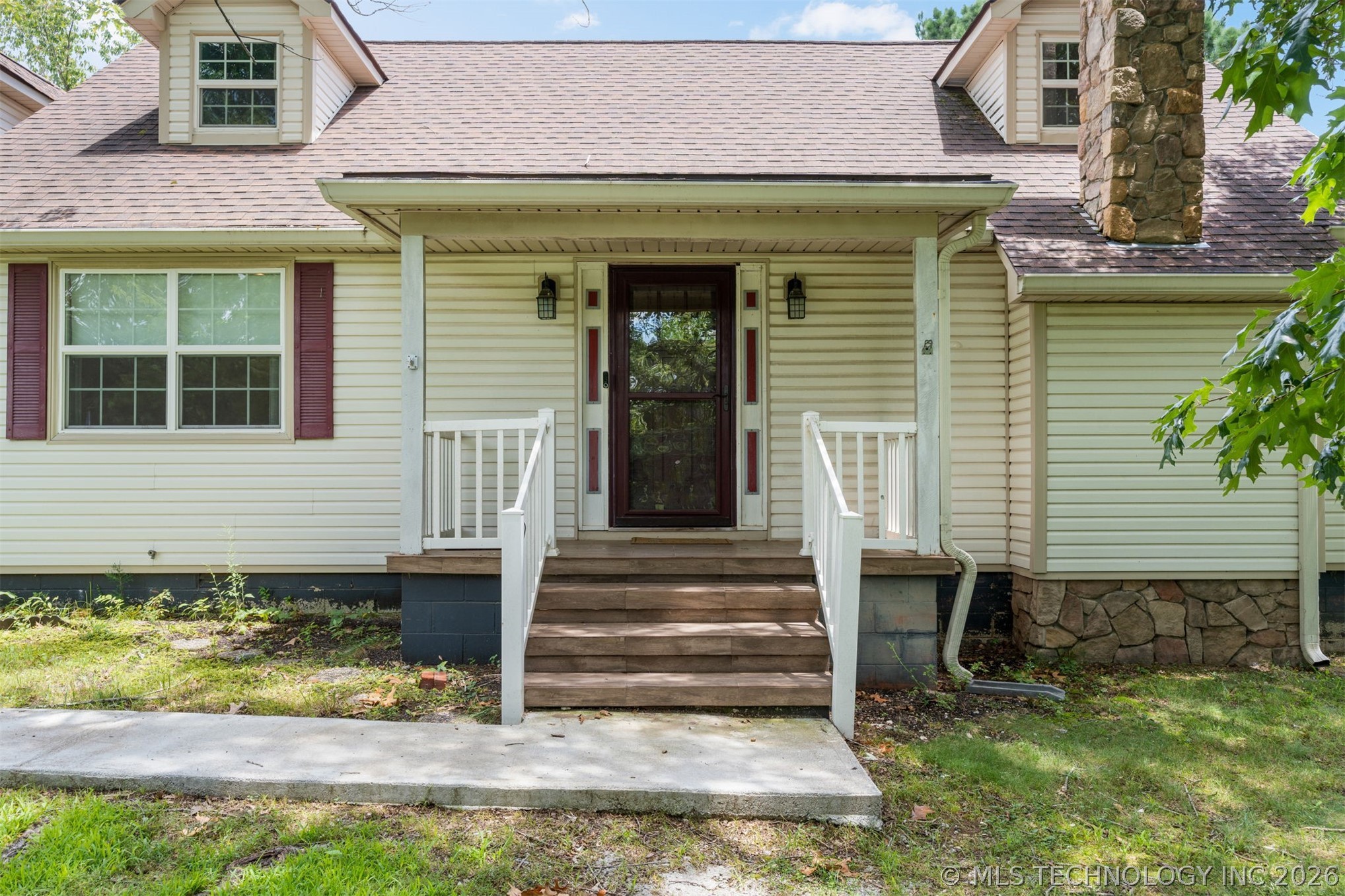 55628 S 600 Road Property Photo 5