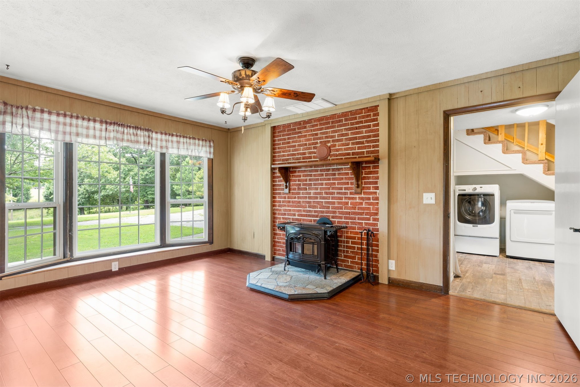 55628 S 600 Road Property Photo 24
