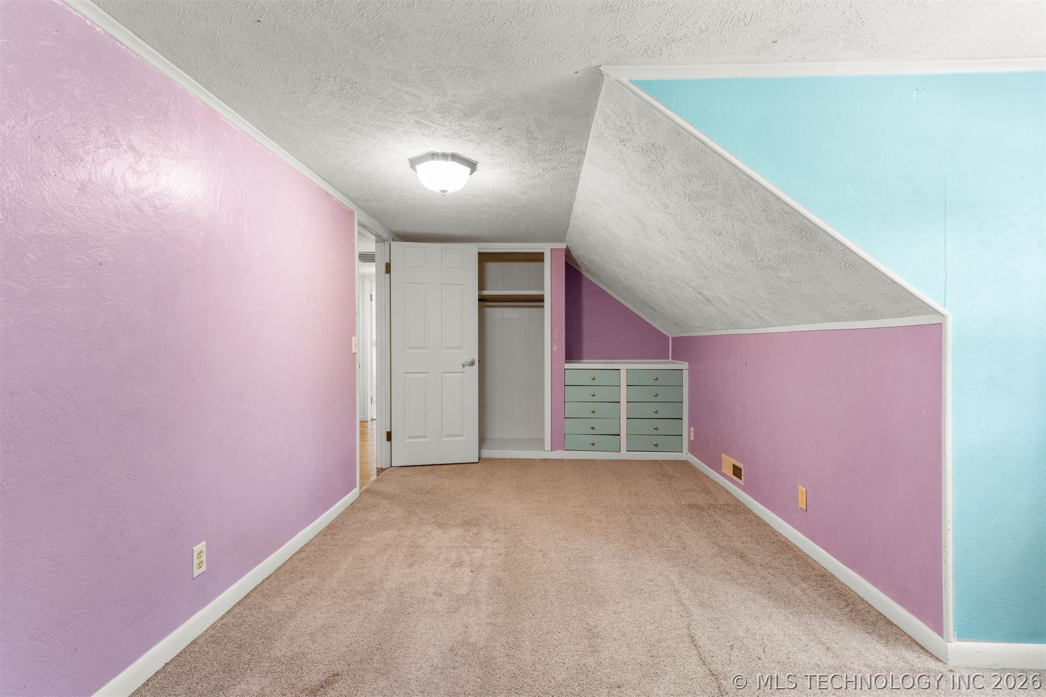 55628 S 600 Road Property Photo 36