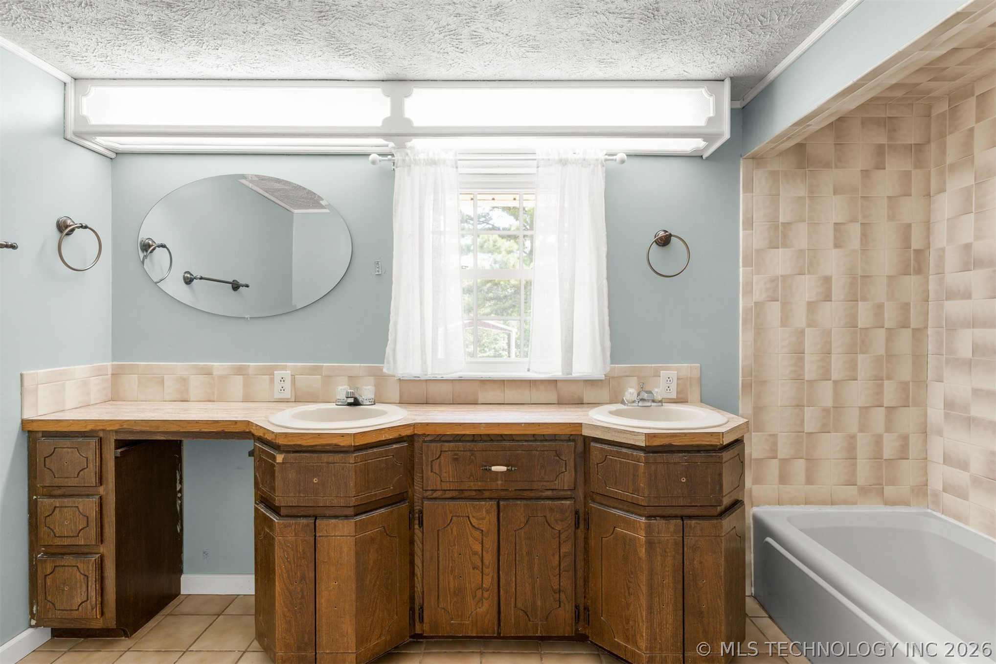55628 S 600 Road Property Photo 41