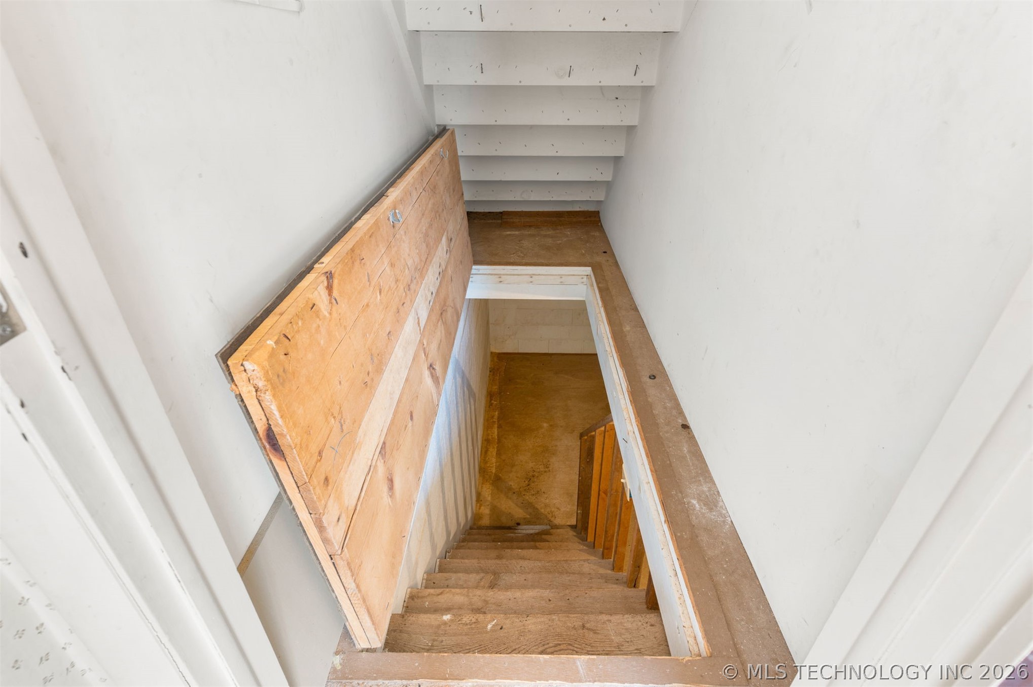55628 S 600 Road Property Photo 47