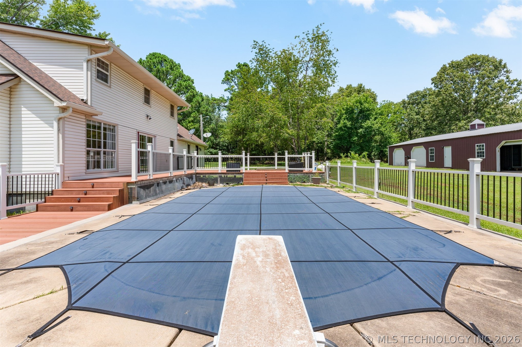 55628 S 600 Road Property Photo 55