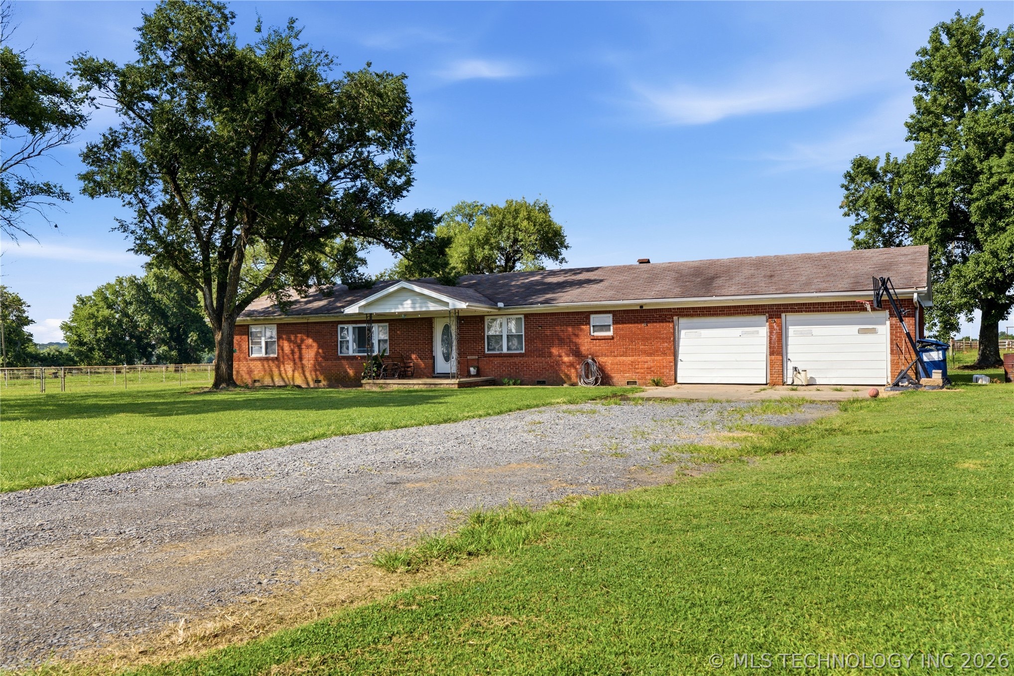 7405 Wainwright Road Property Photo 1