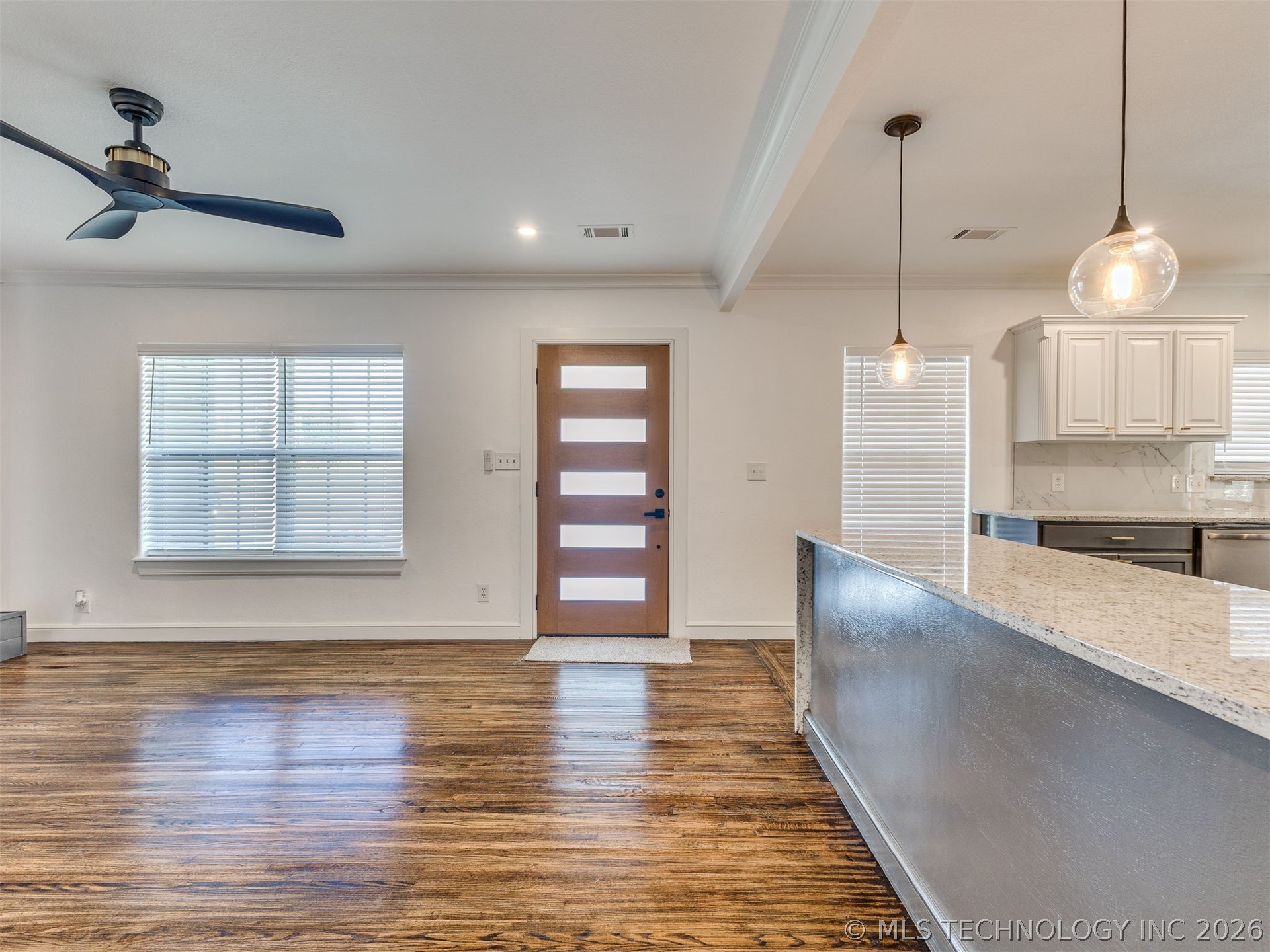 5770 W 41st Street Property Photo 6