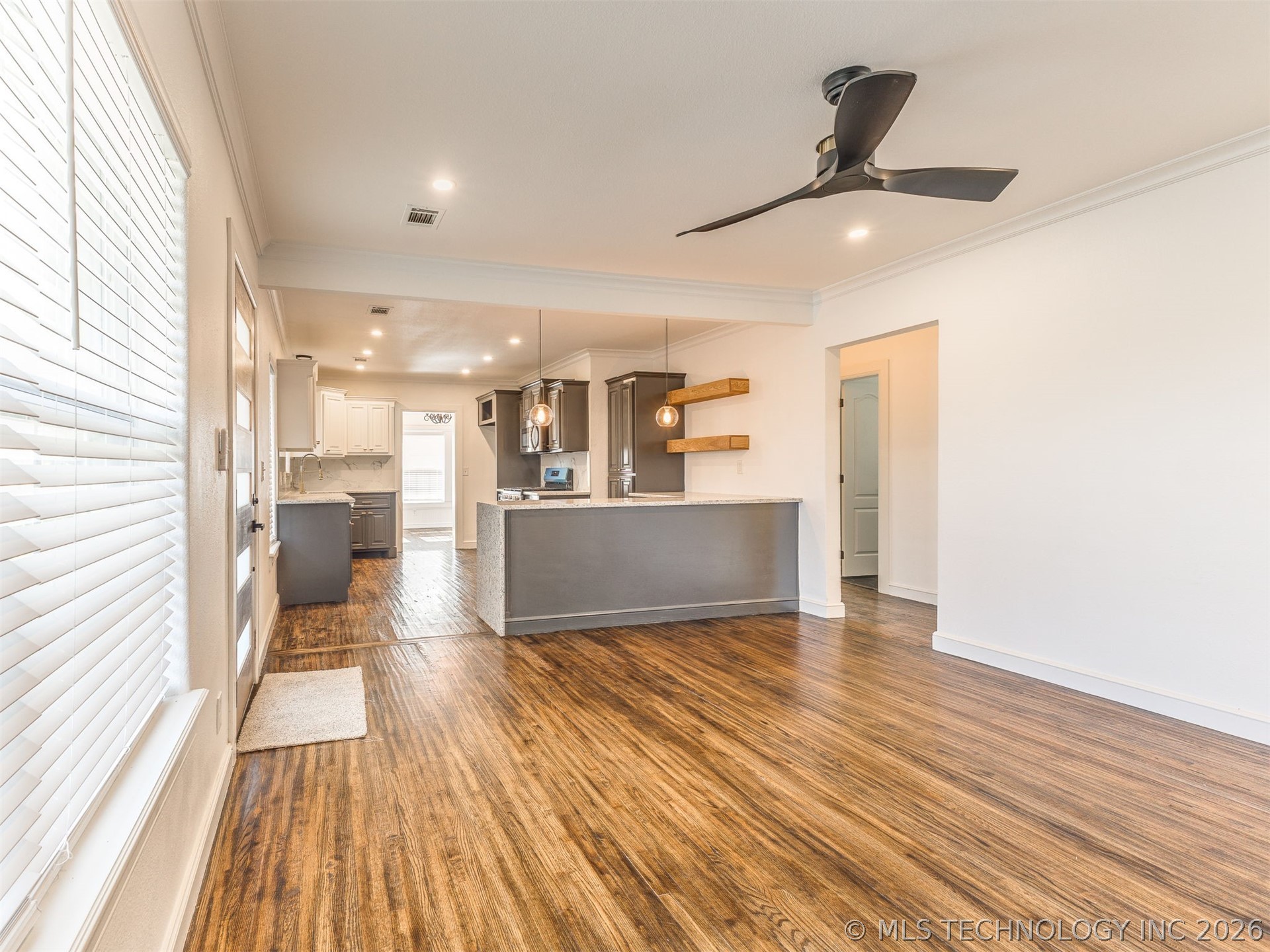 5770 W 41st Street Property Photo 8