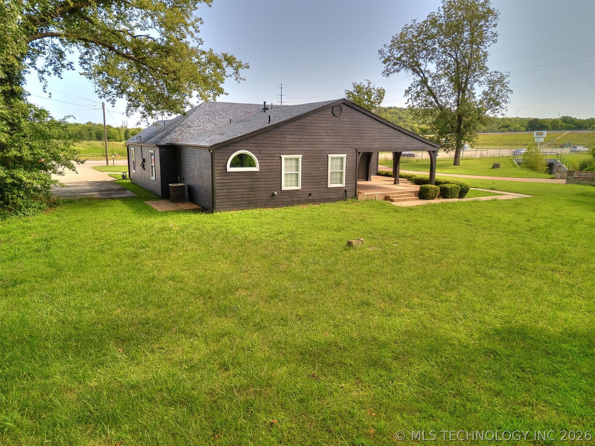 5770 W 41st Street Property Photo 48
