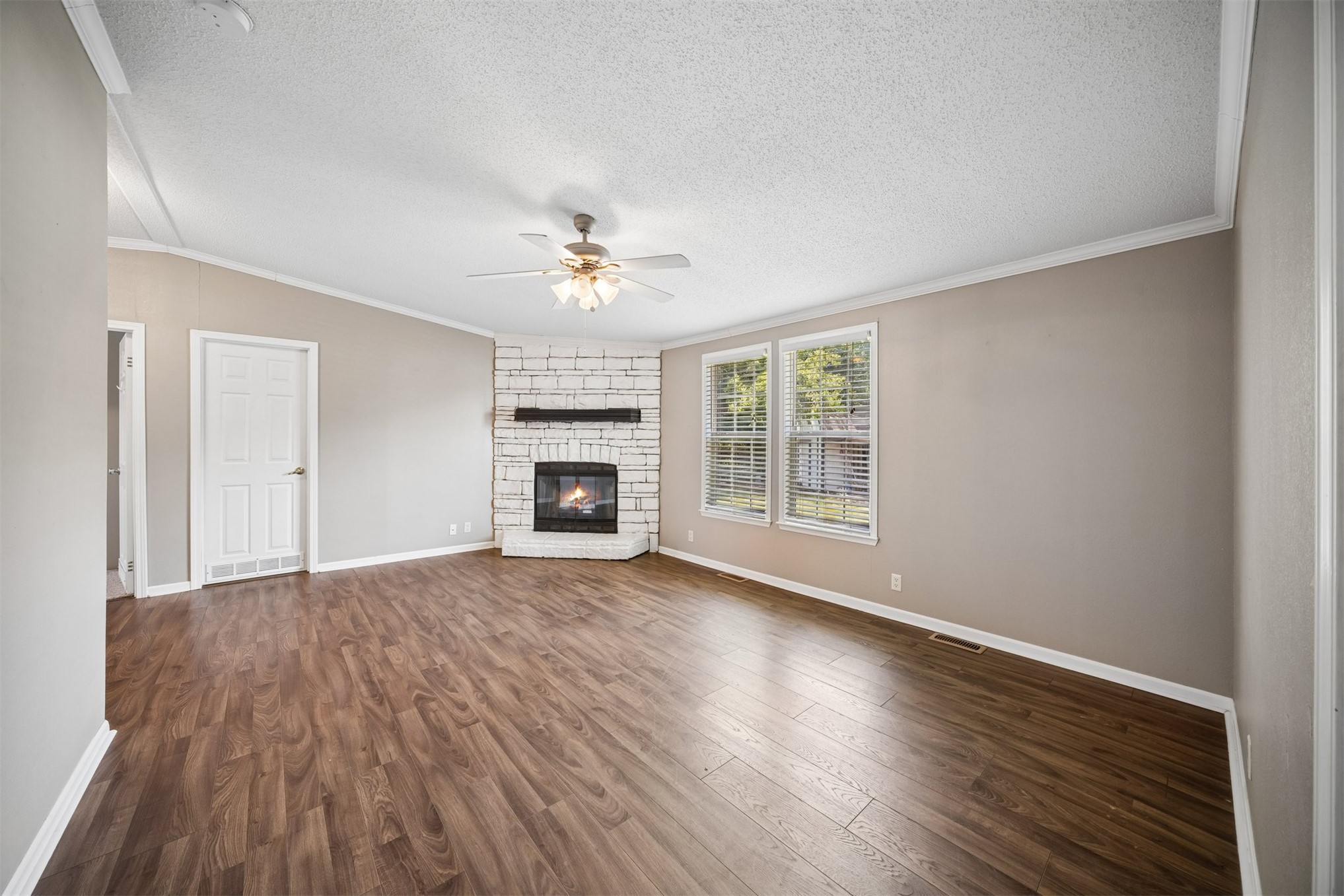 15575 Beaumont Place Property Photo 23