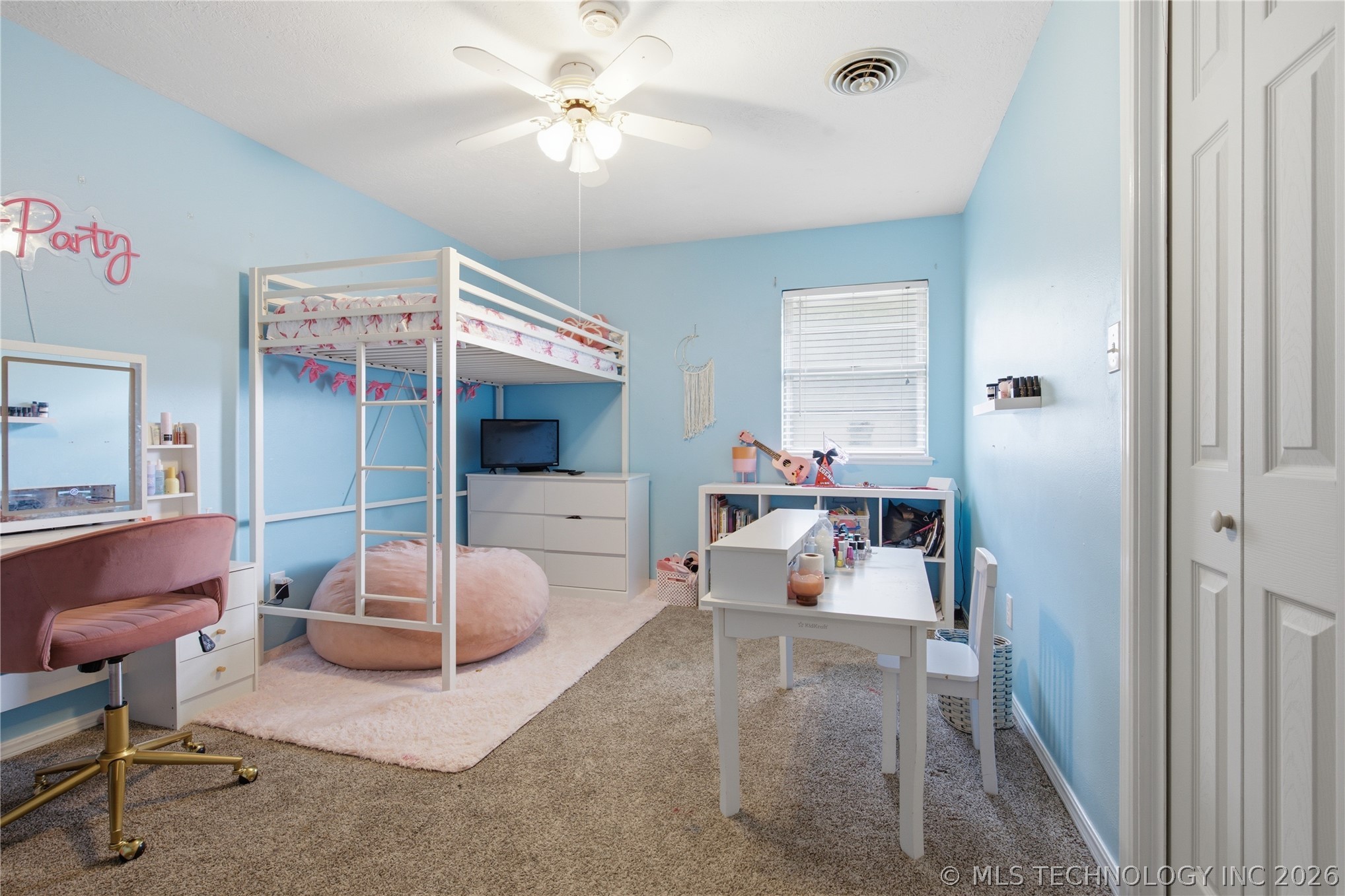 1332 Whispering Hills Property Photo 16