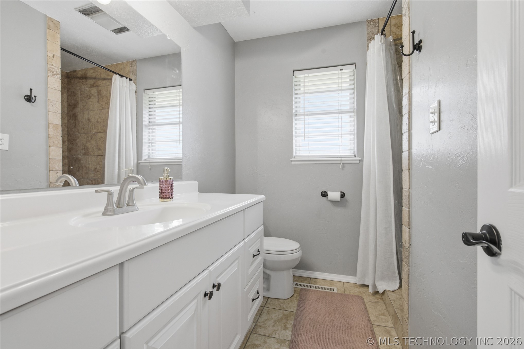 1332 Whispering Hills Property Photo 21