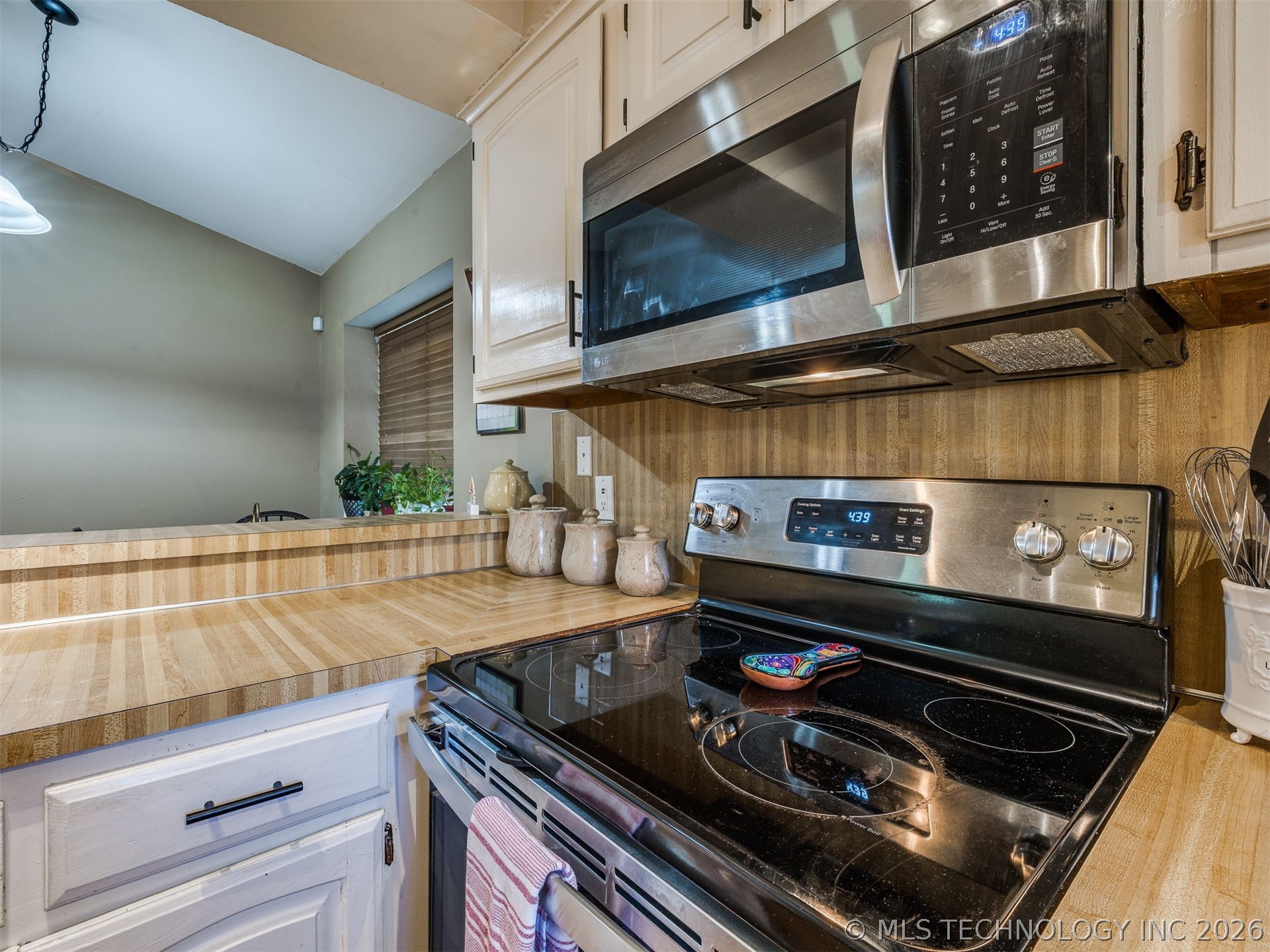 13406 S 89th East Avenue Property Photo 10
