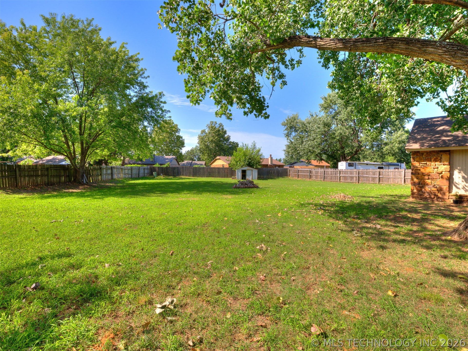 13406 S 89th East Avenue Property Photo 33
