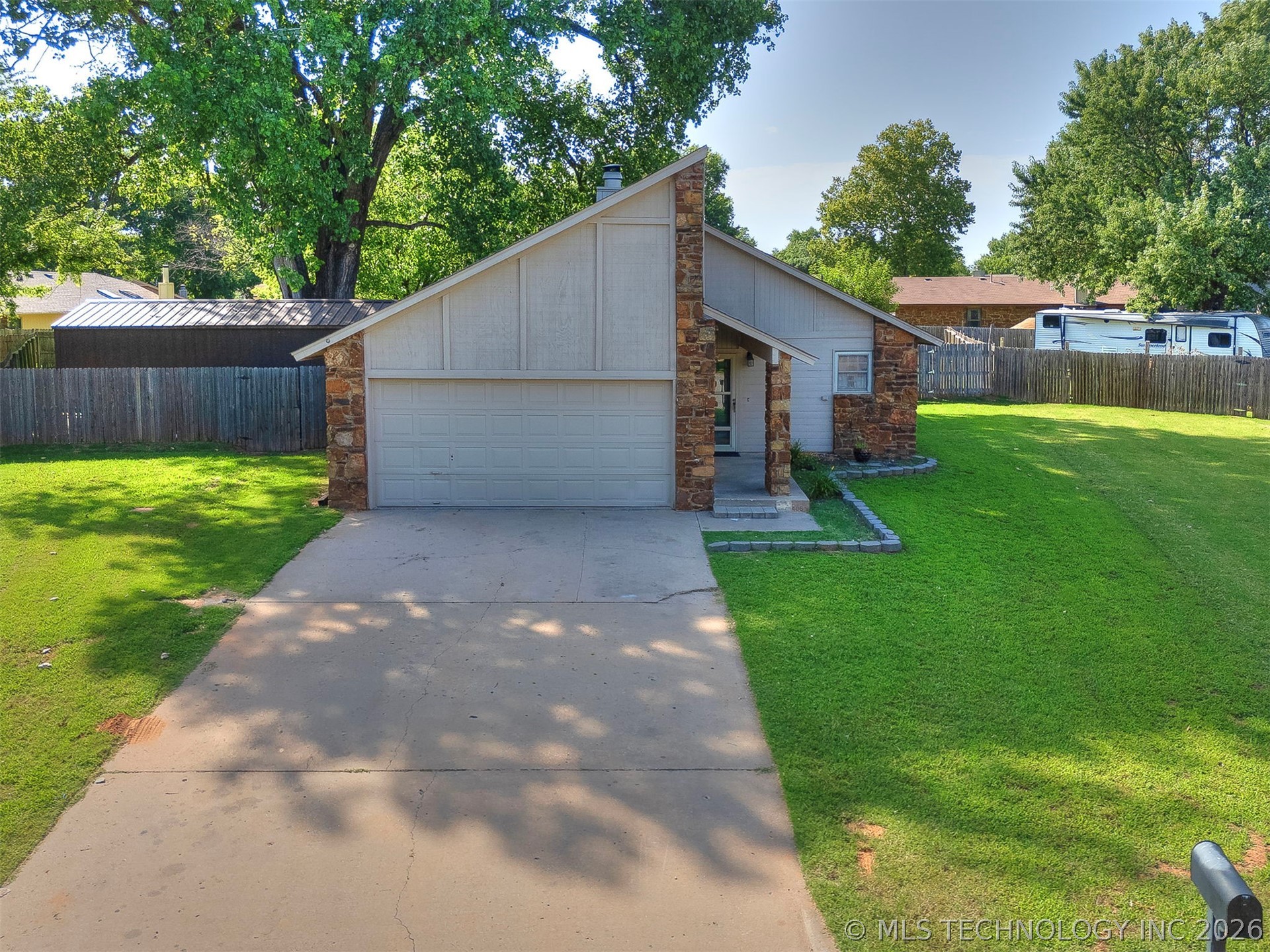 13406 S 89th East Avenue Property Photo 37
