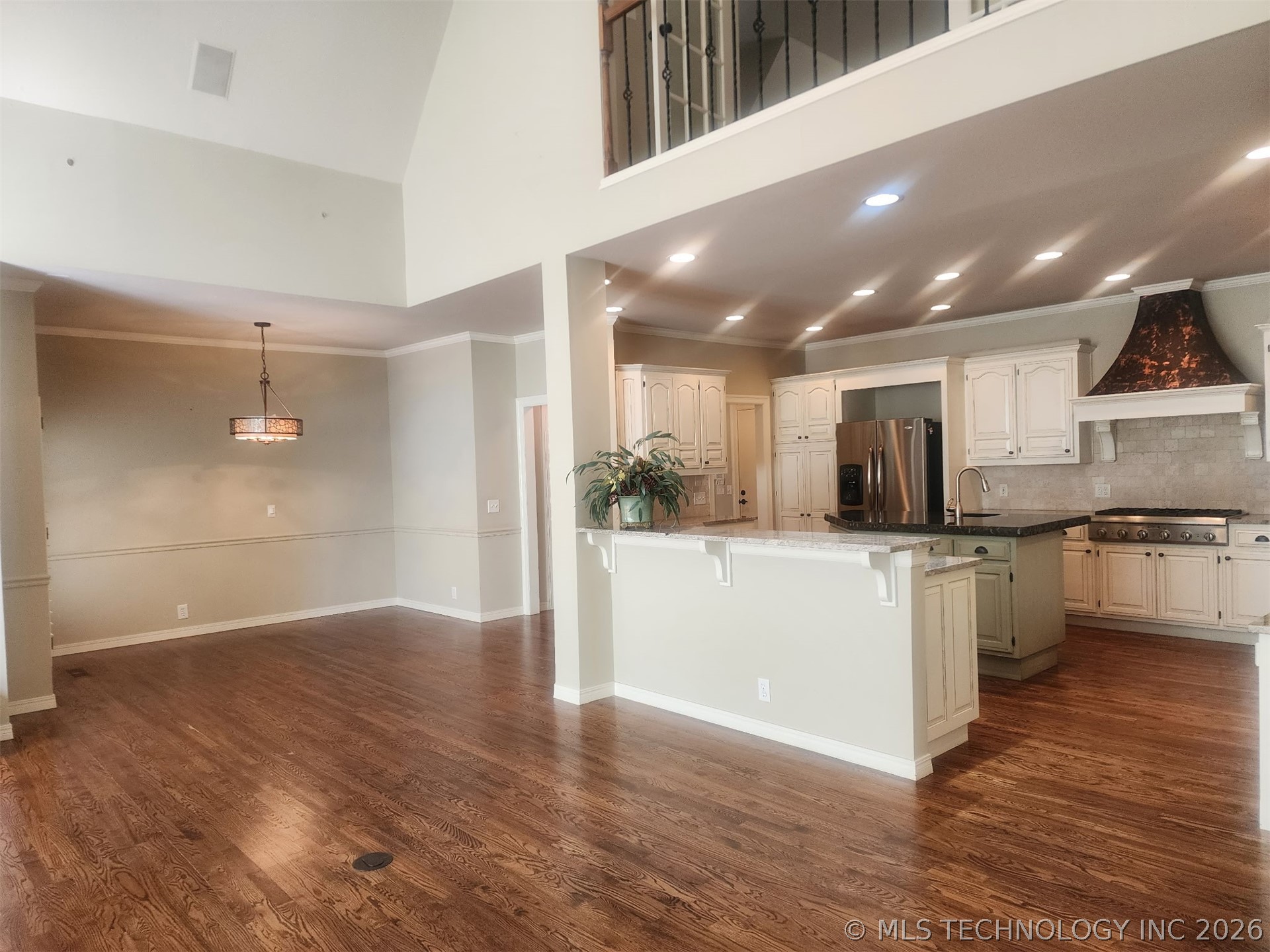5101 E 79th Street Property Photo 8