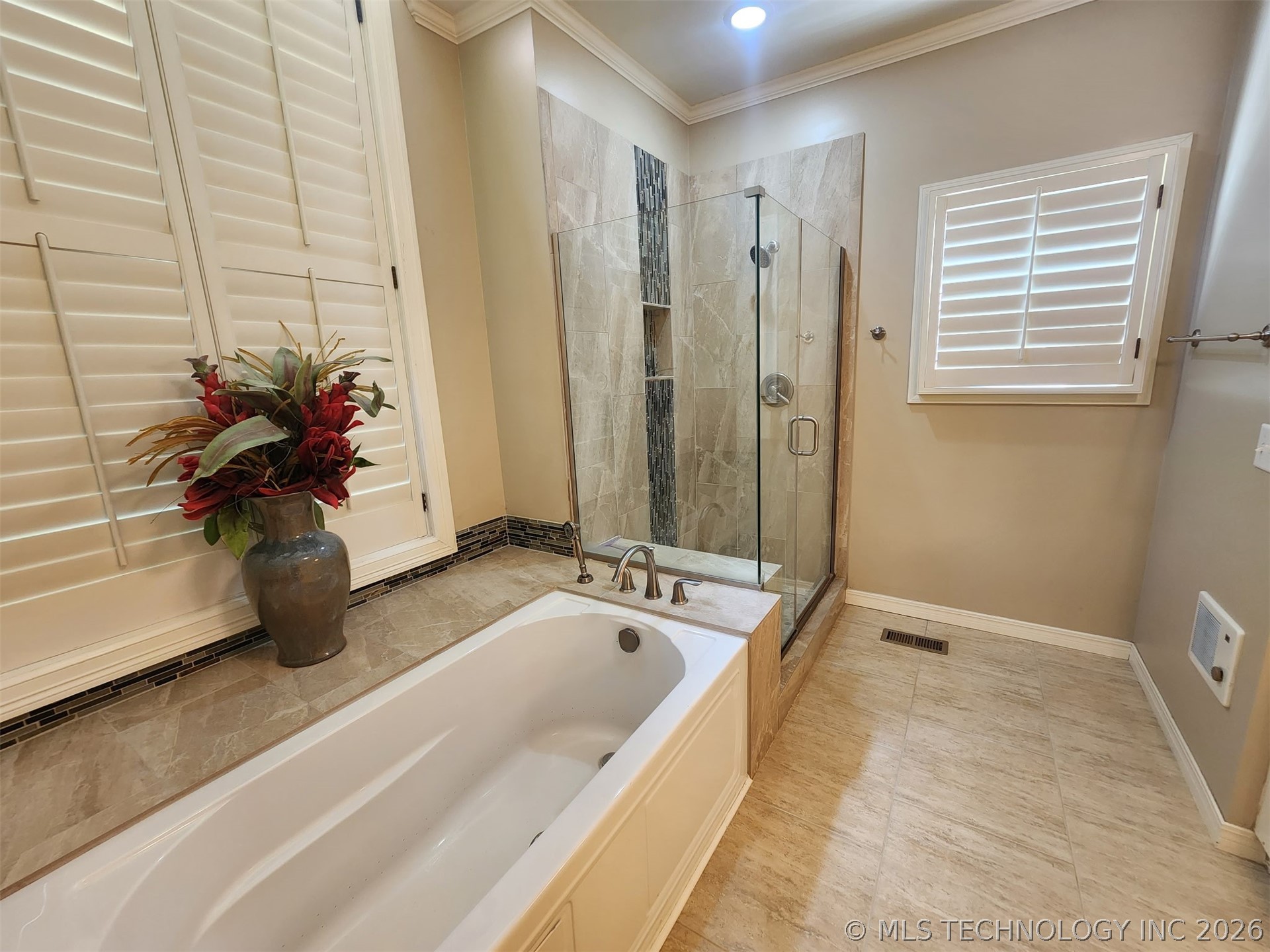 5101 E 79th Street Property Photo 25