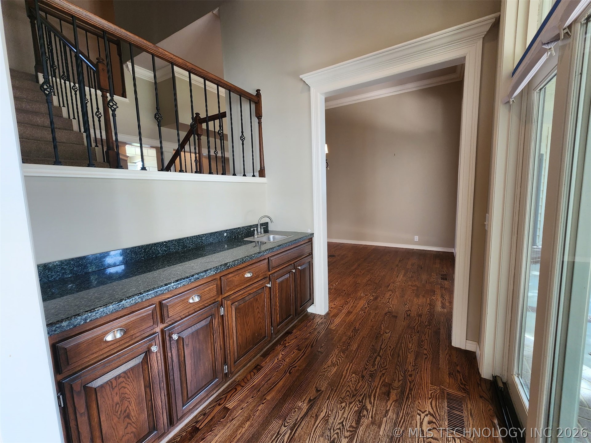 5101 E 79th Street Property Photo 28