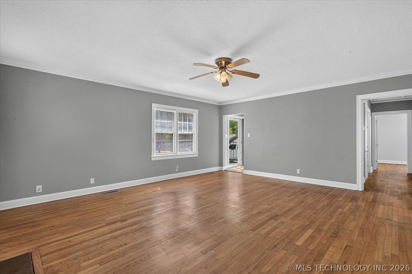 1809 S Dewey Avenue Property Photo 9