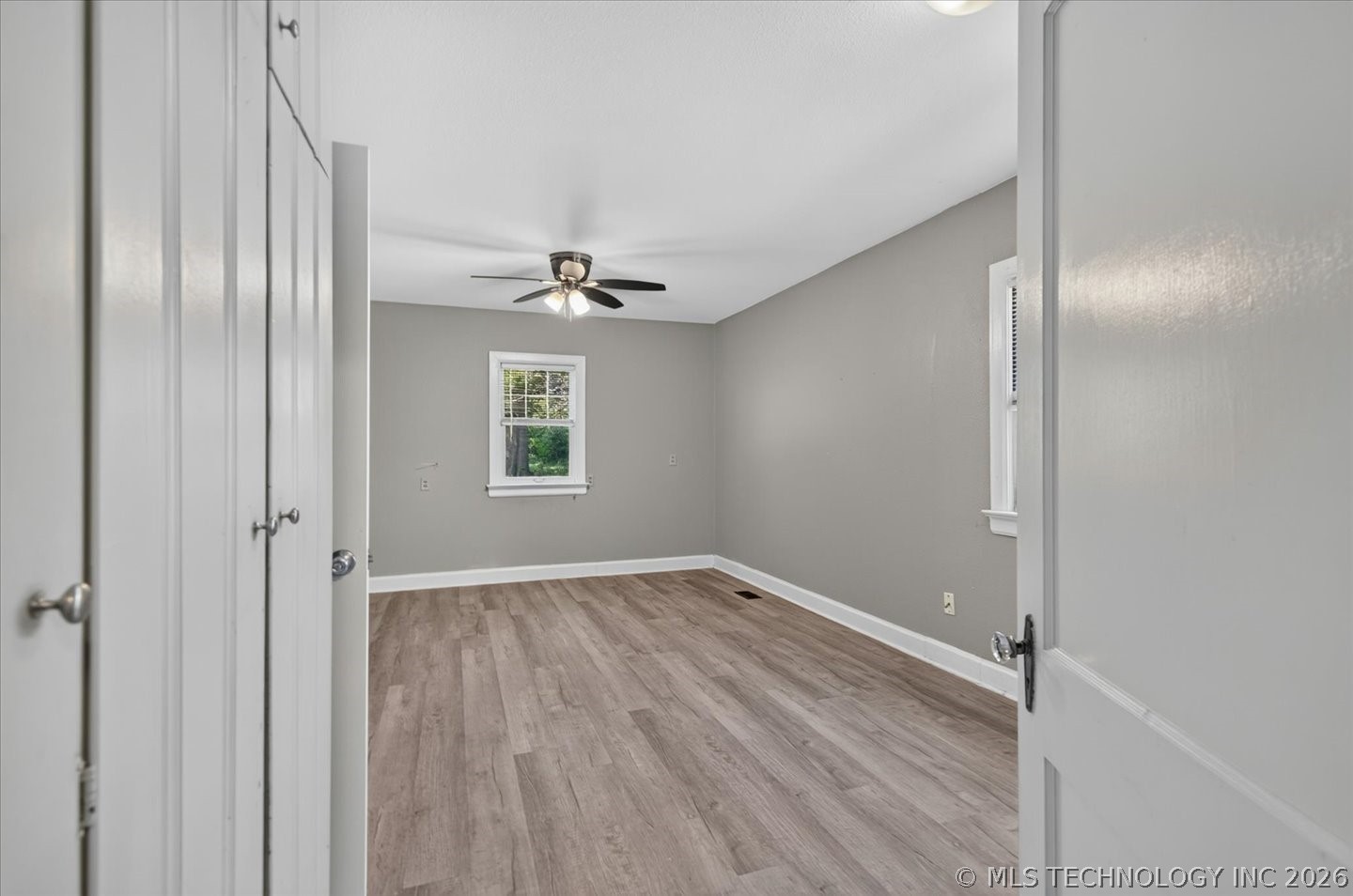 1809 S Dewey Avenue Property Photo 28