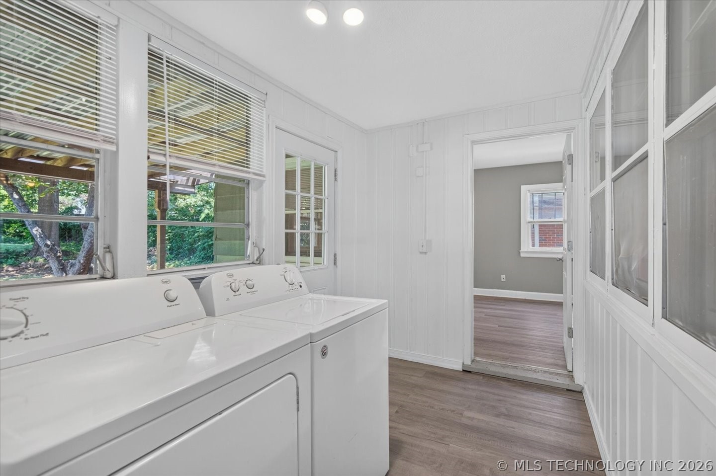 1809 S Dewey Avenue Property Photo 30