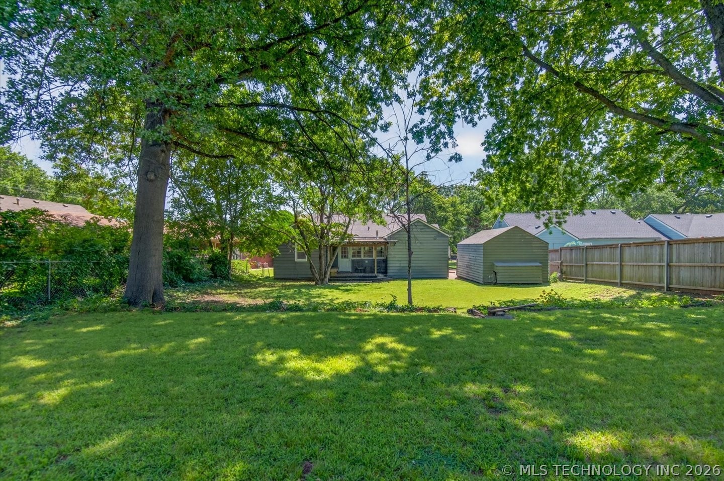 1809 S Dewey Avenue Property Photo 36