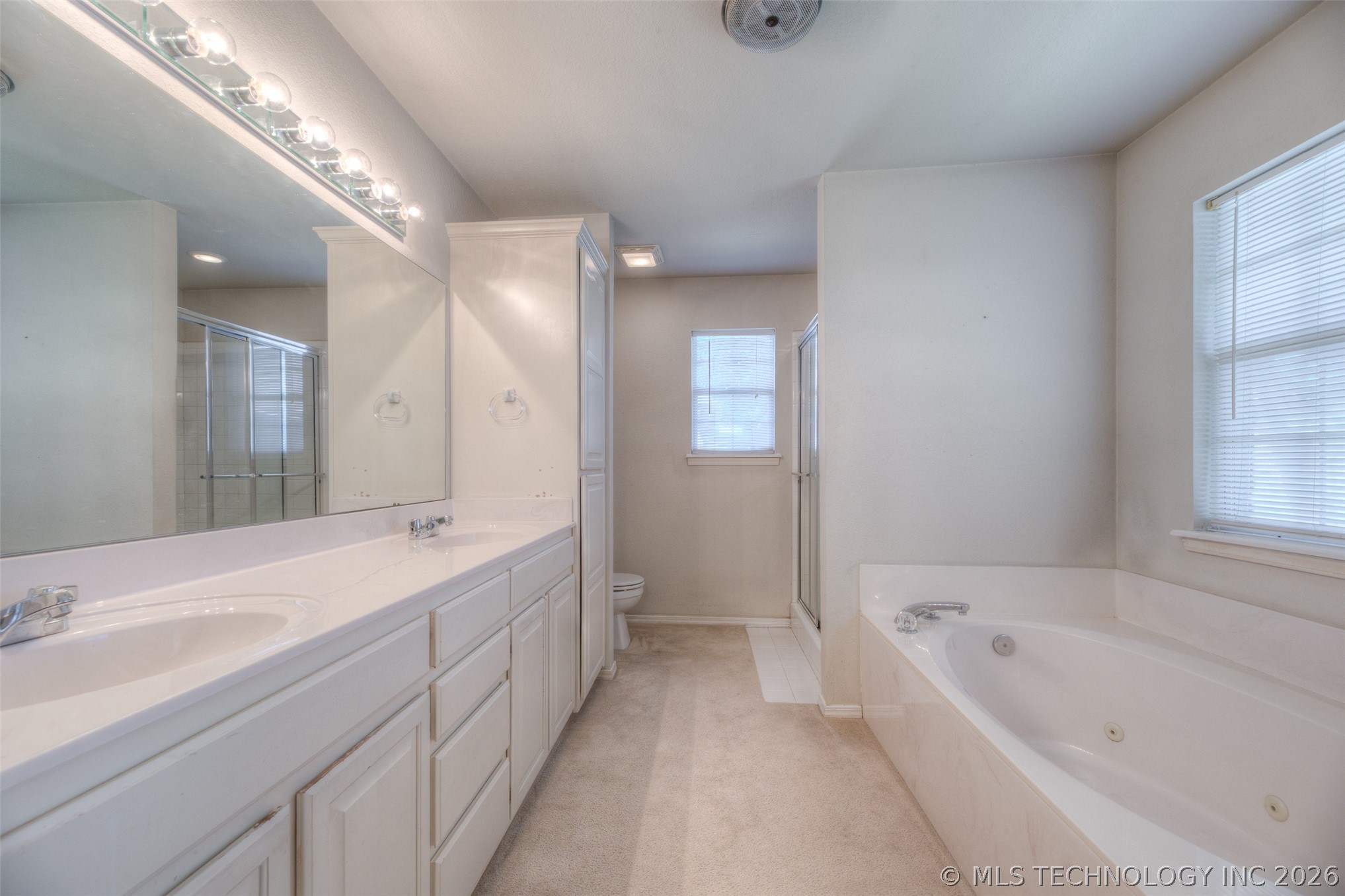 19719 E 45th Street Property Photo 14