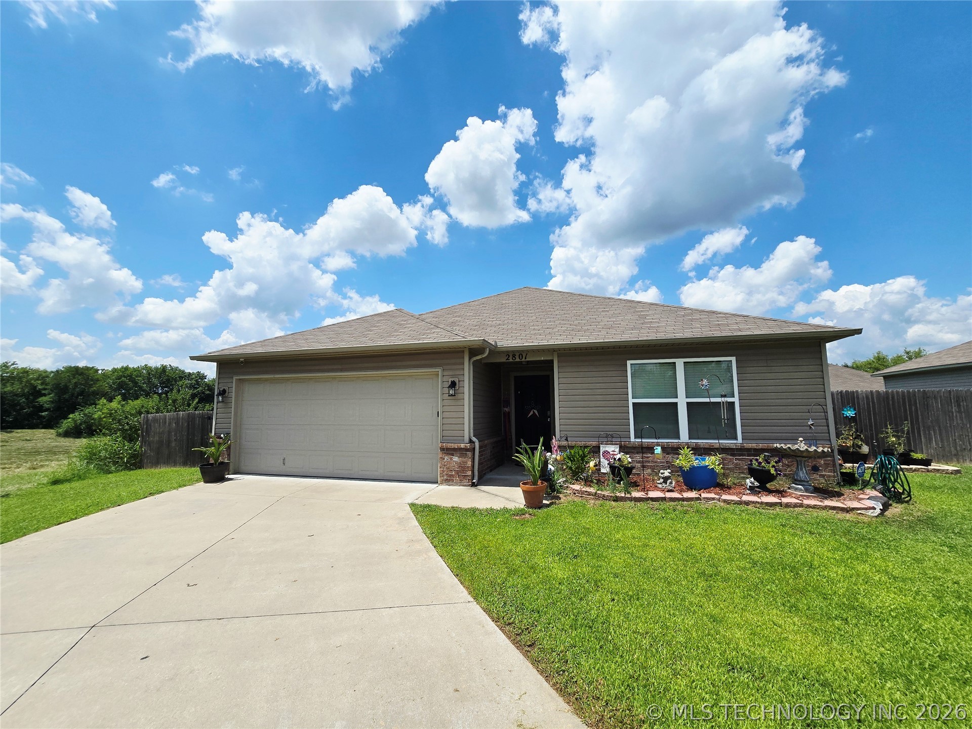 2801 Lariat Lane Property Photo 27