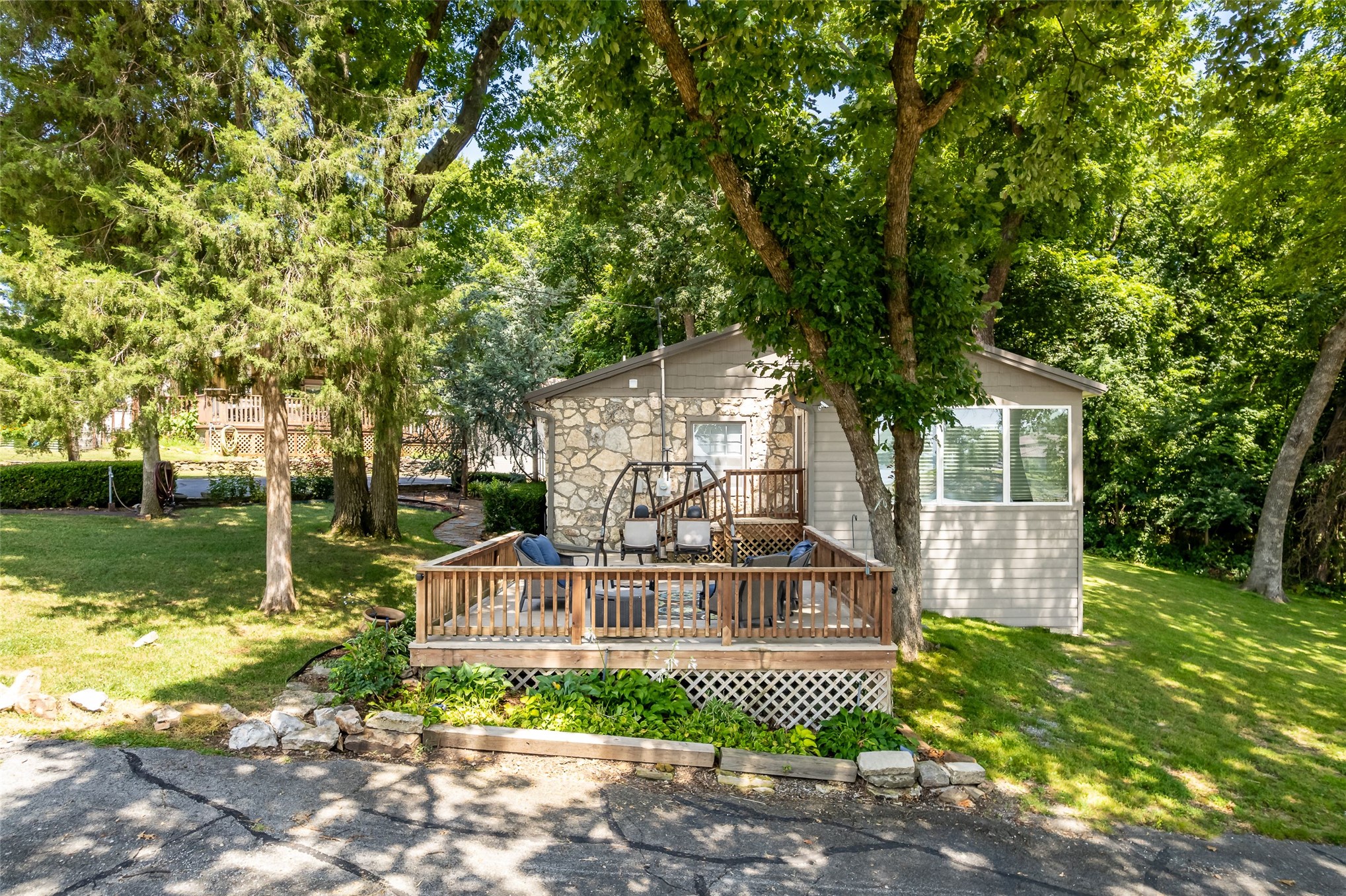 447040 E 357 Road Property Photo 4