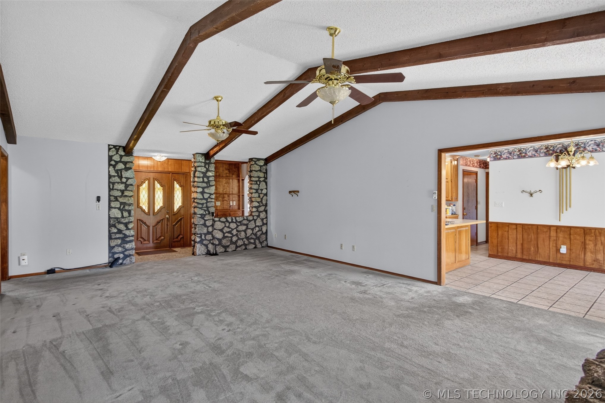 1102 N Delaware Street Property Photo 12