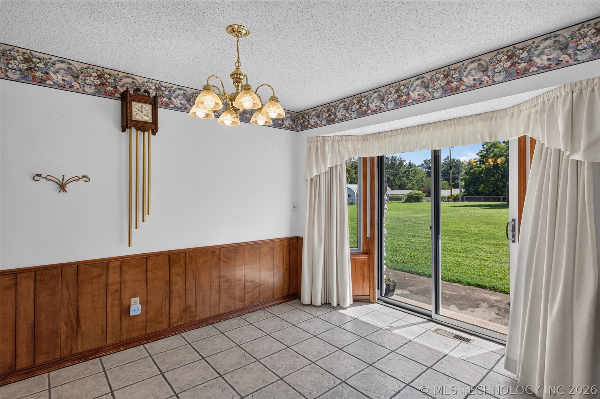 1102 N Delaware Street Property Photo 15