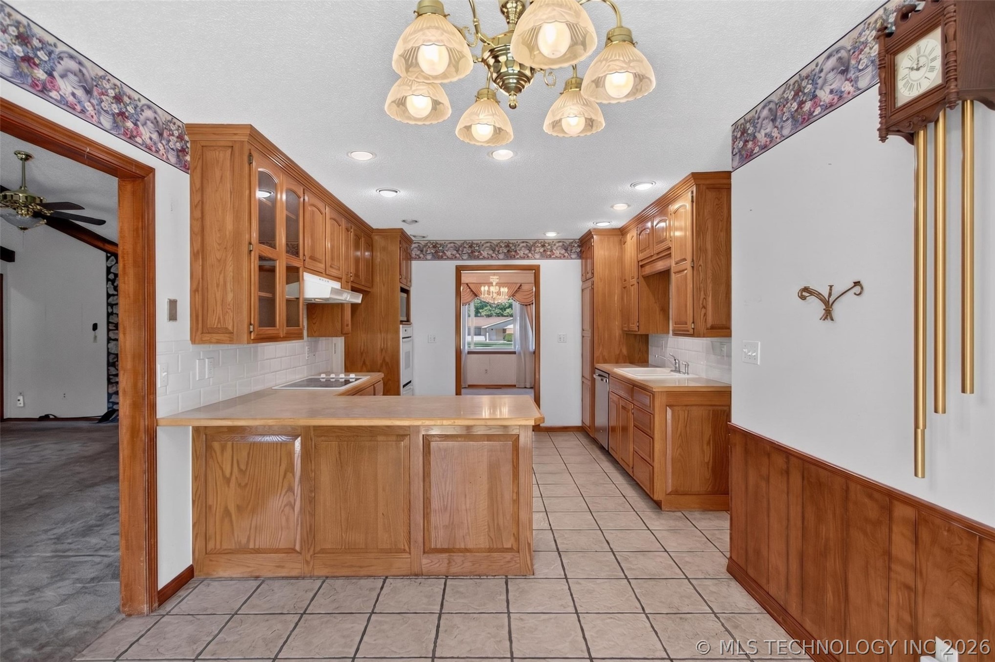 1102 N Delaware Street Property Photo 17