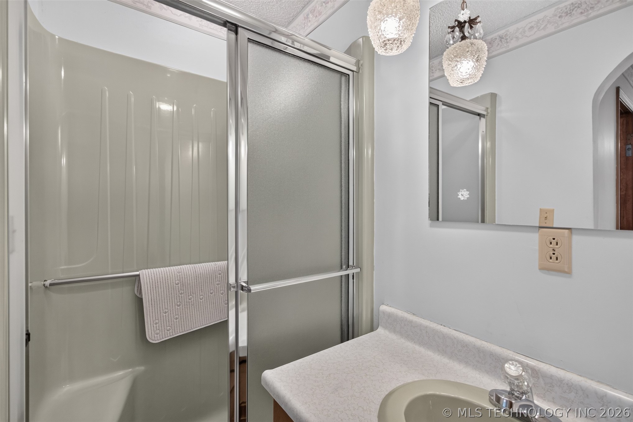 1102 N Delaware Street Property Photo 33