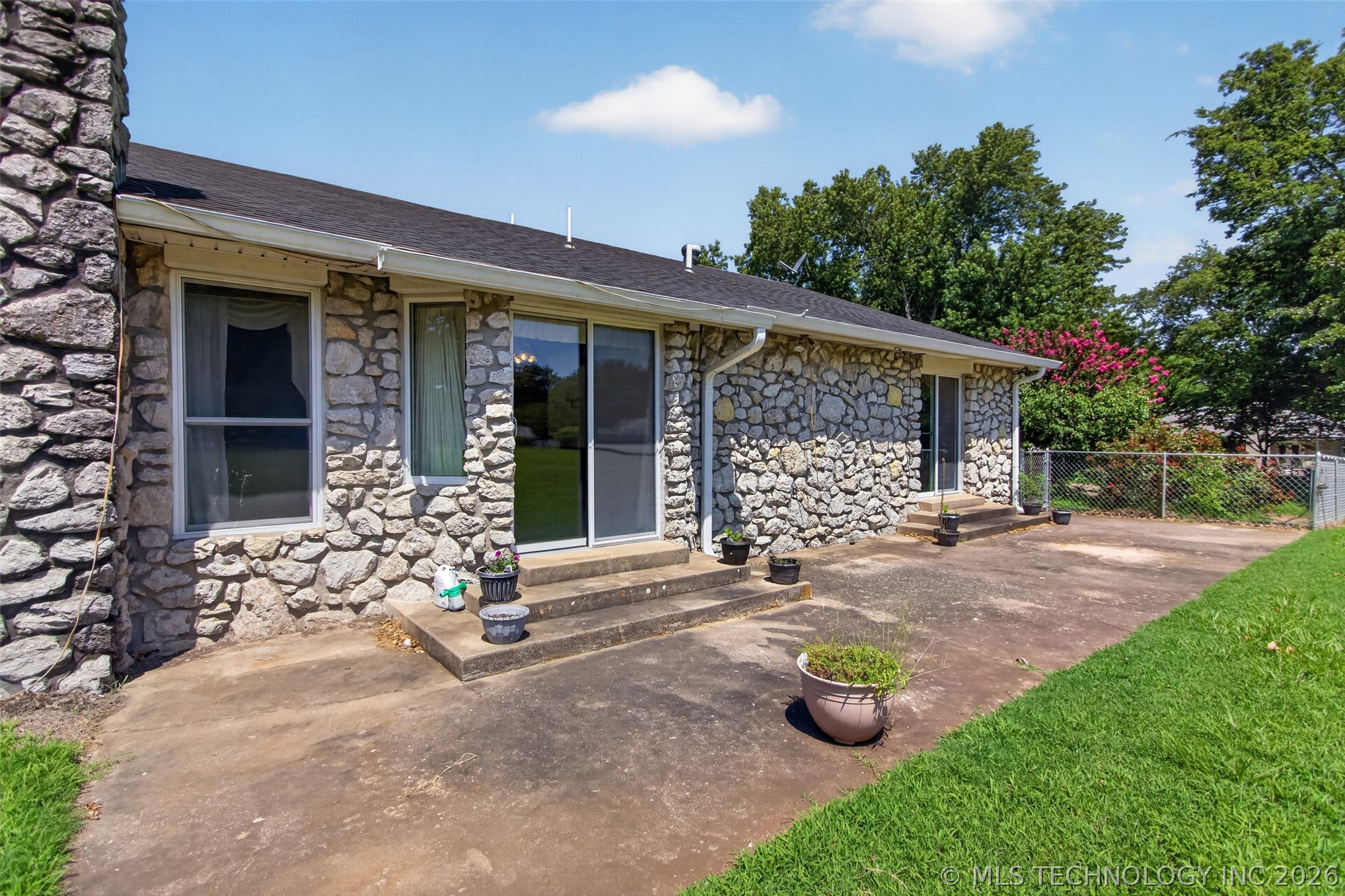 1102 N Delaware Street Property Photo 43