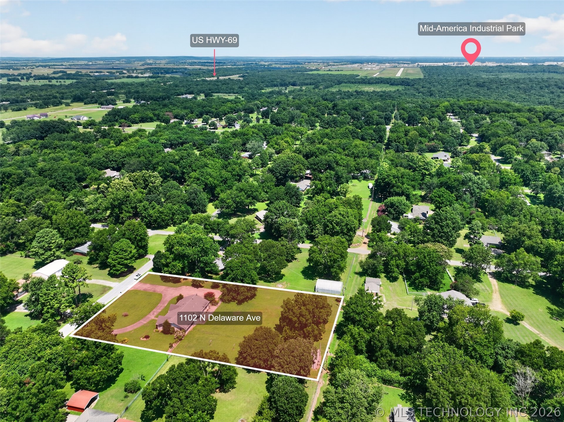 1102 N Delaware Street Property Photo 56