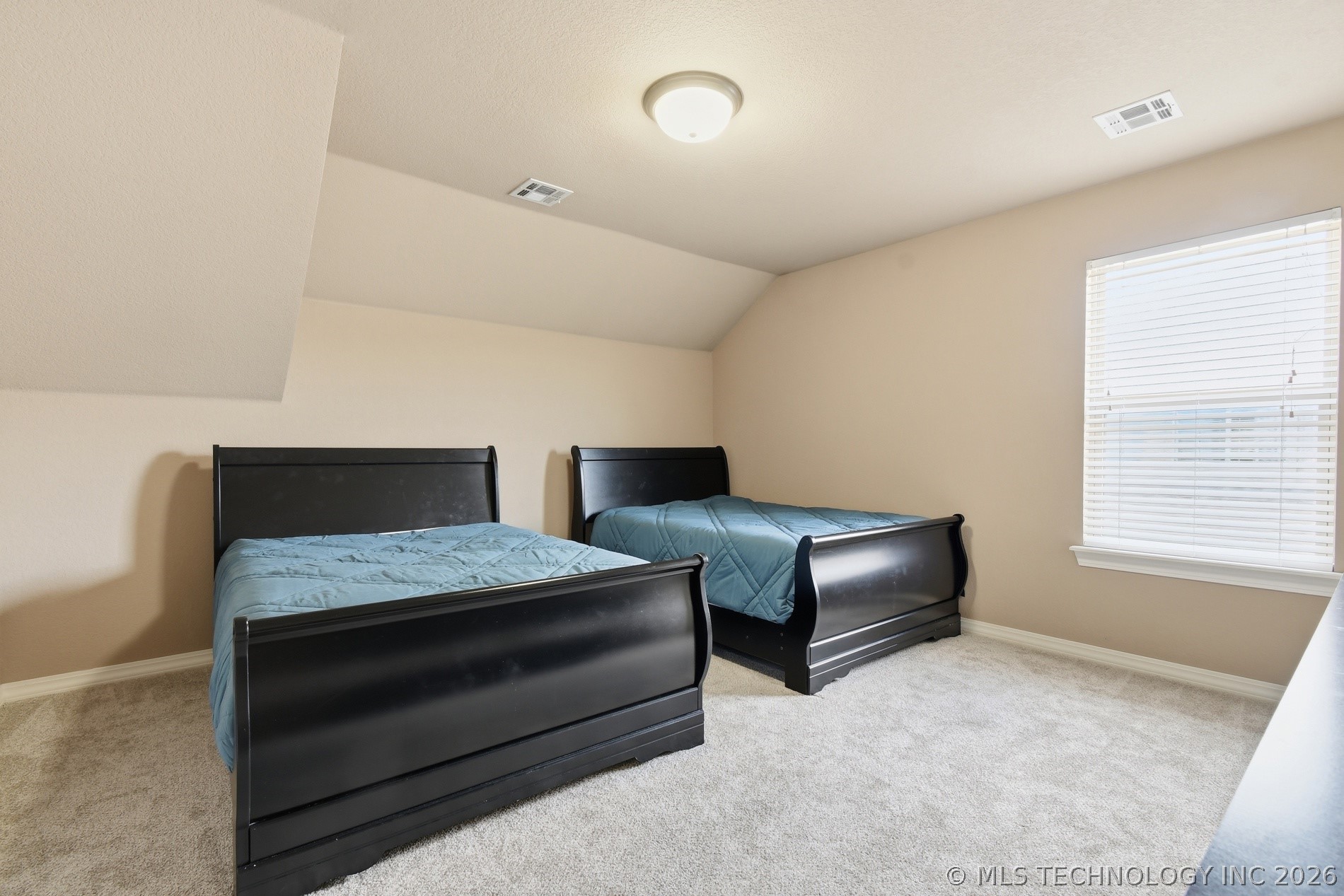 18713 E 42nd Place Property Photo 19