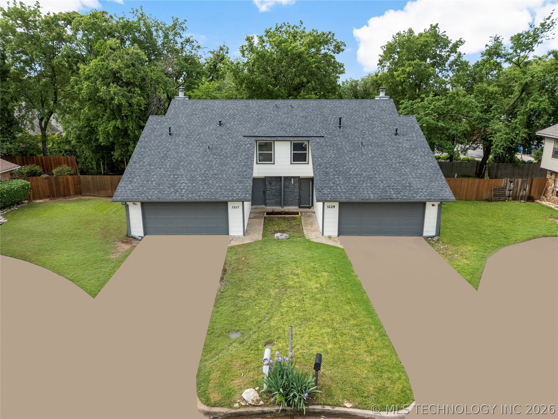 3227 S Allegheny Avenue Property Photo