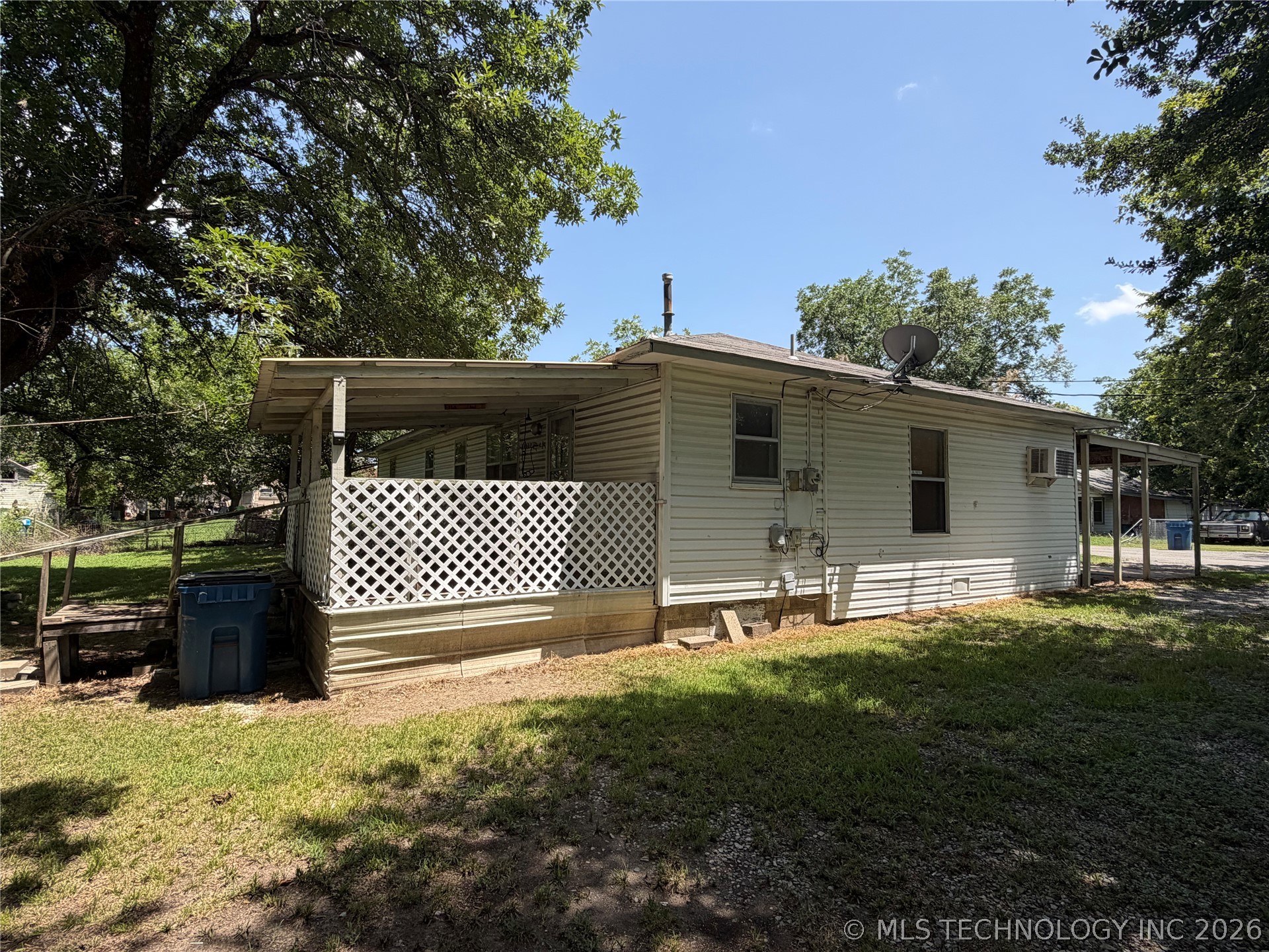 57 W Townsend Avenue Property Photo 9