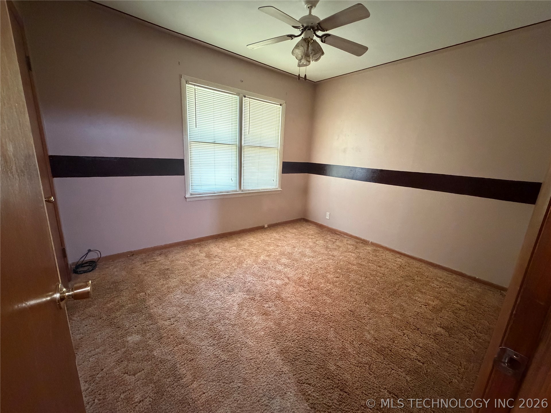 57 W Townsend Avenue Property Photo 25