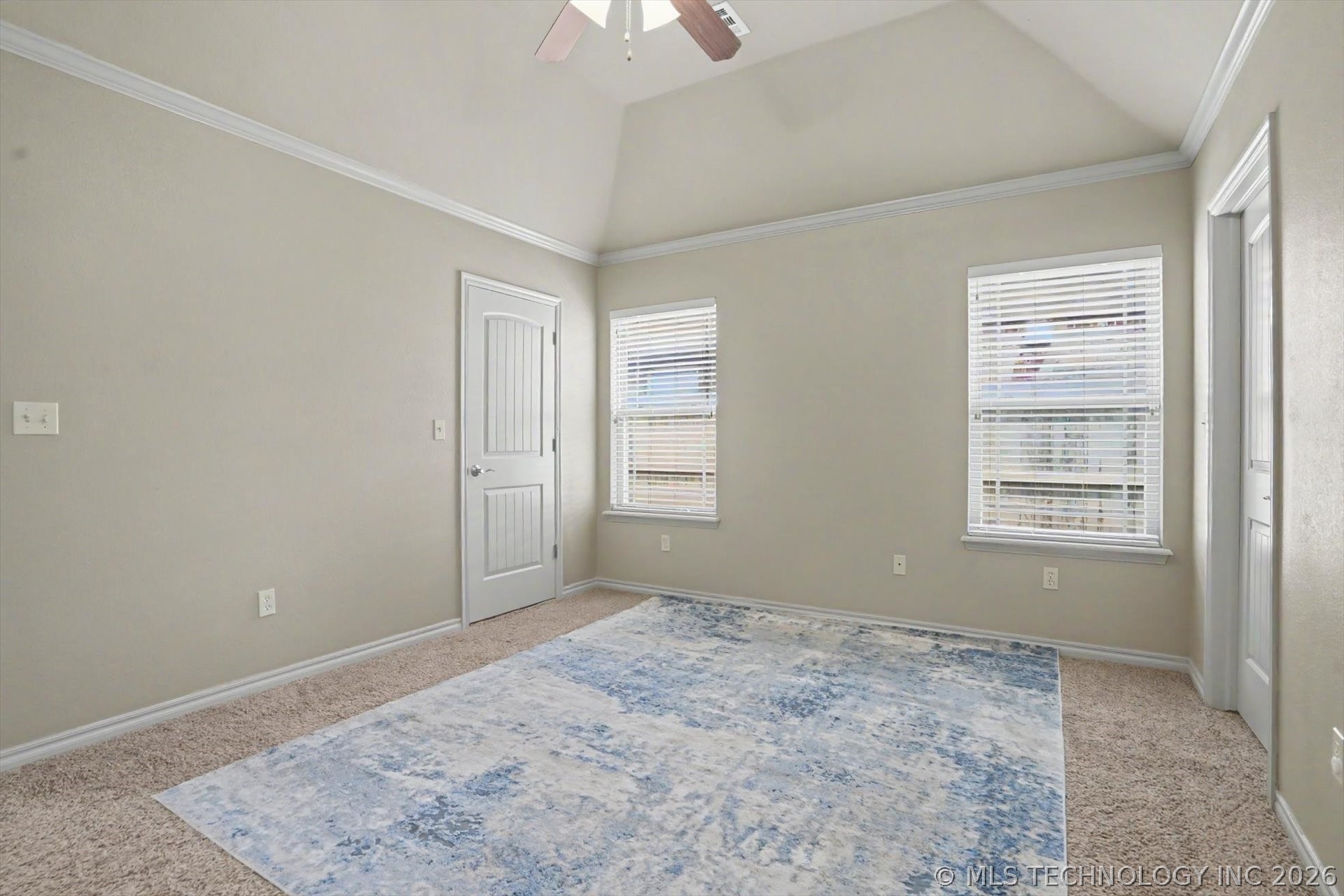 13405 S Poplar Street Property Photo 14