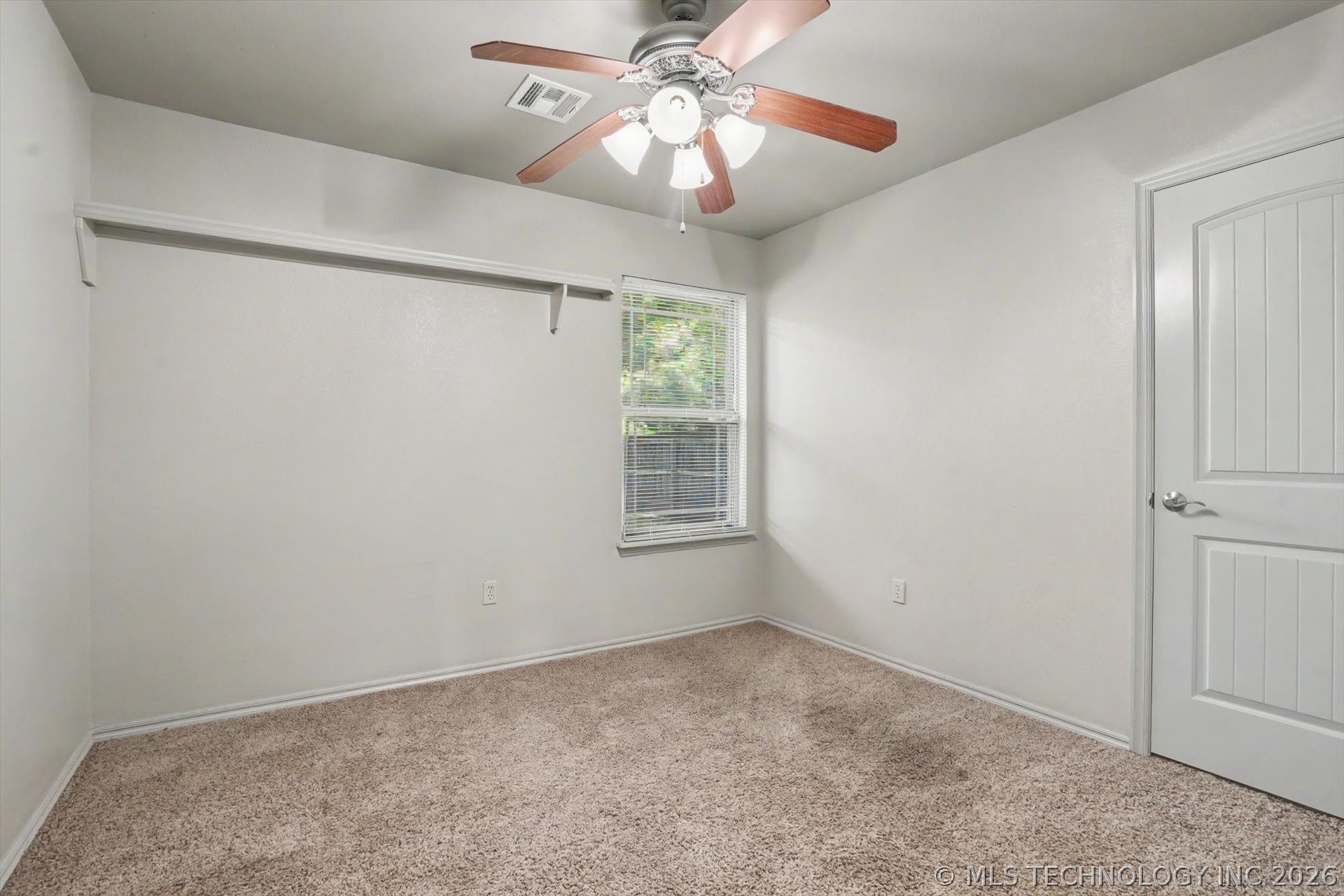 13405 S Poplar Street Property Photo 26