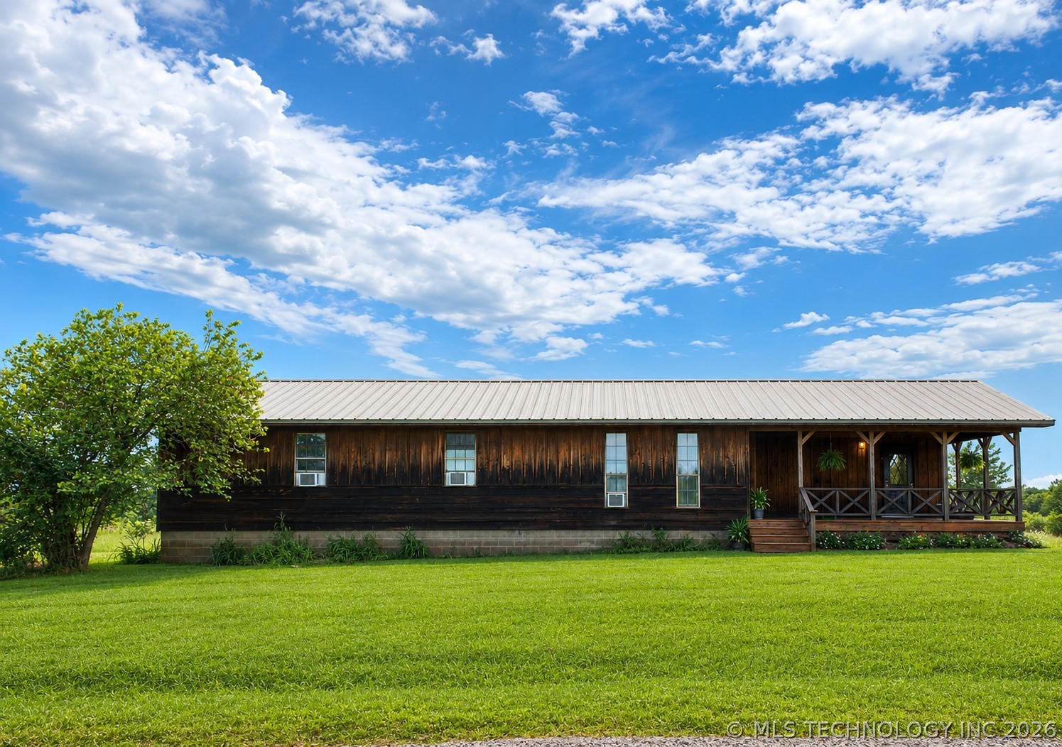 8353 Knobb Road Property Photo 1